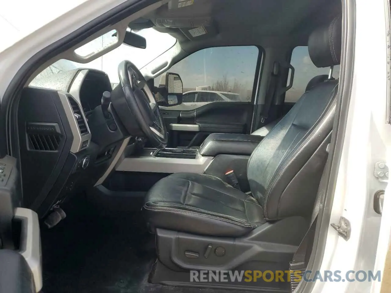 7 fotografías del automóvil dañado 1FT7W2B63LEC72446 FORD F250 2020