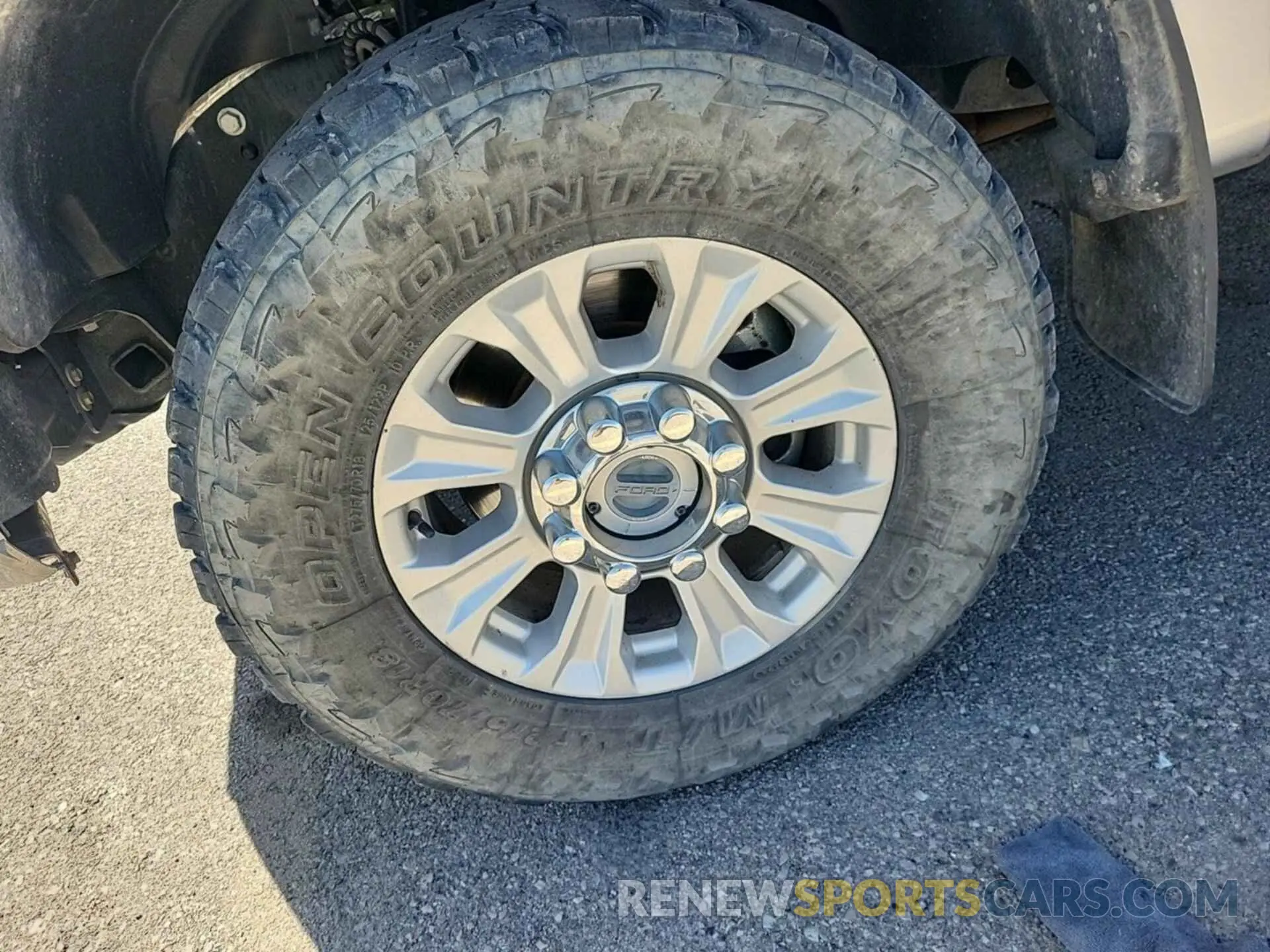 36 fotografías del automóvil dañado 1FT7W2B63LED61353 FORD F250 2020