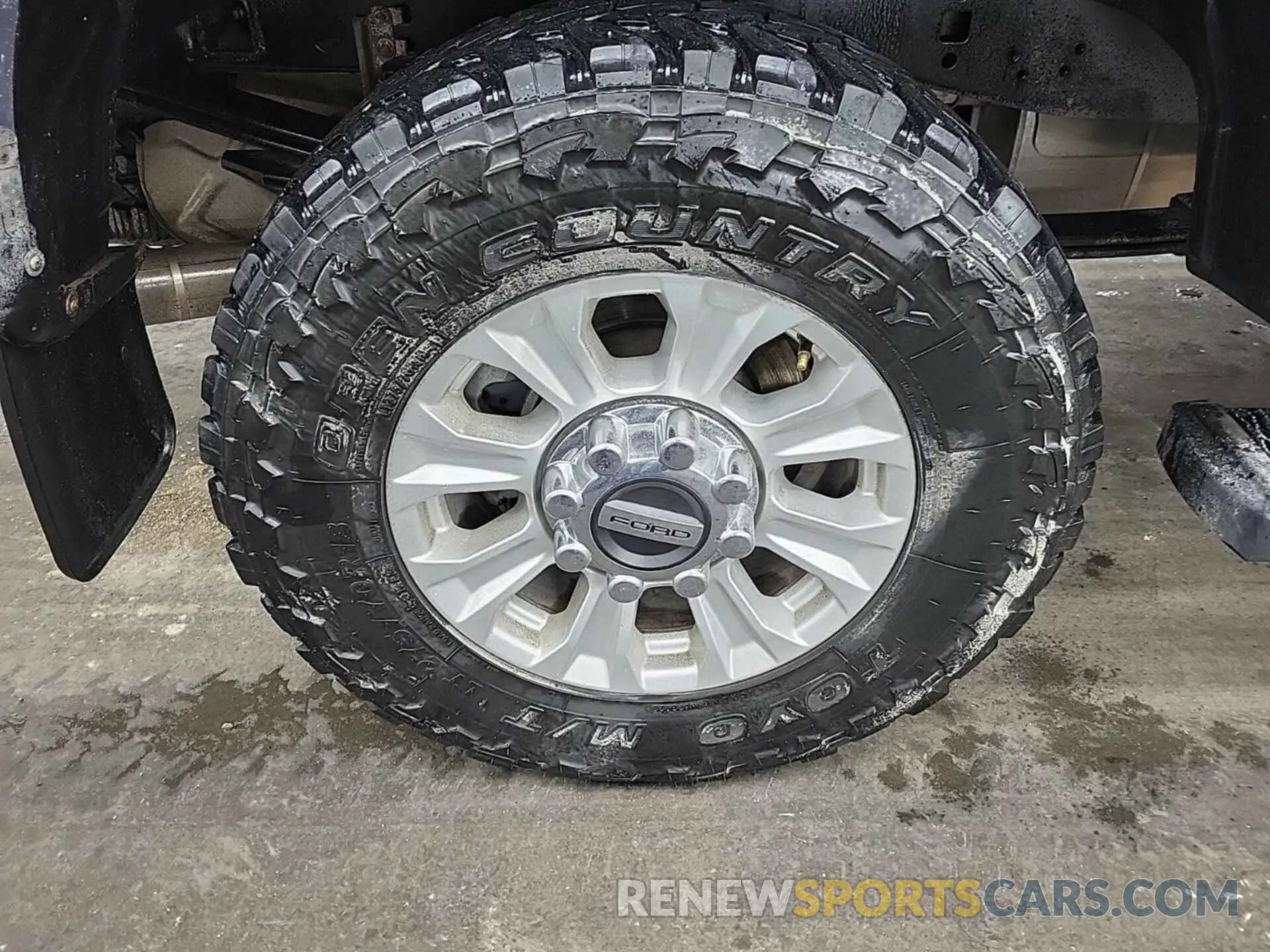 4 fotografías del automóvil dañado 1FT7W2B63LED61353 FORD F250 2020