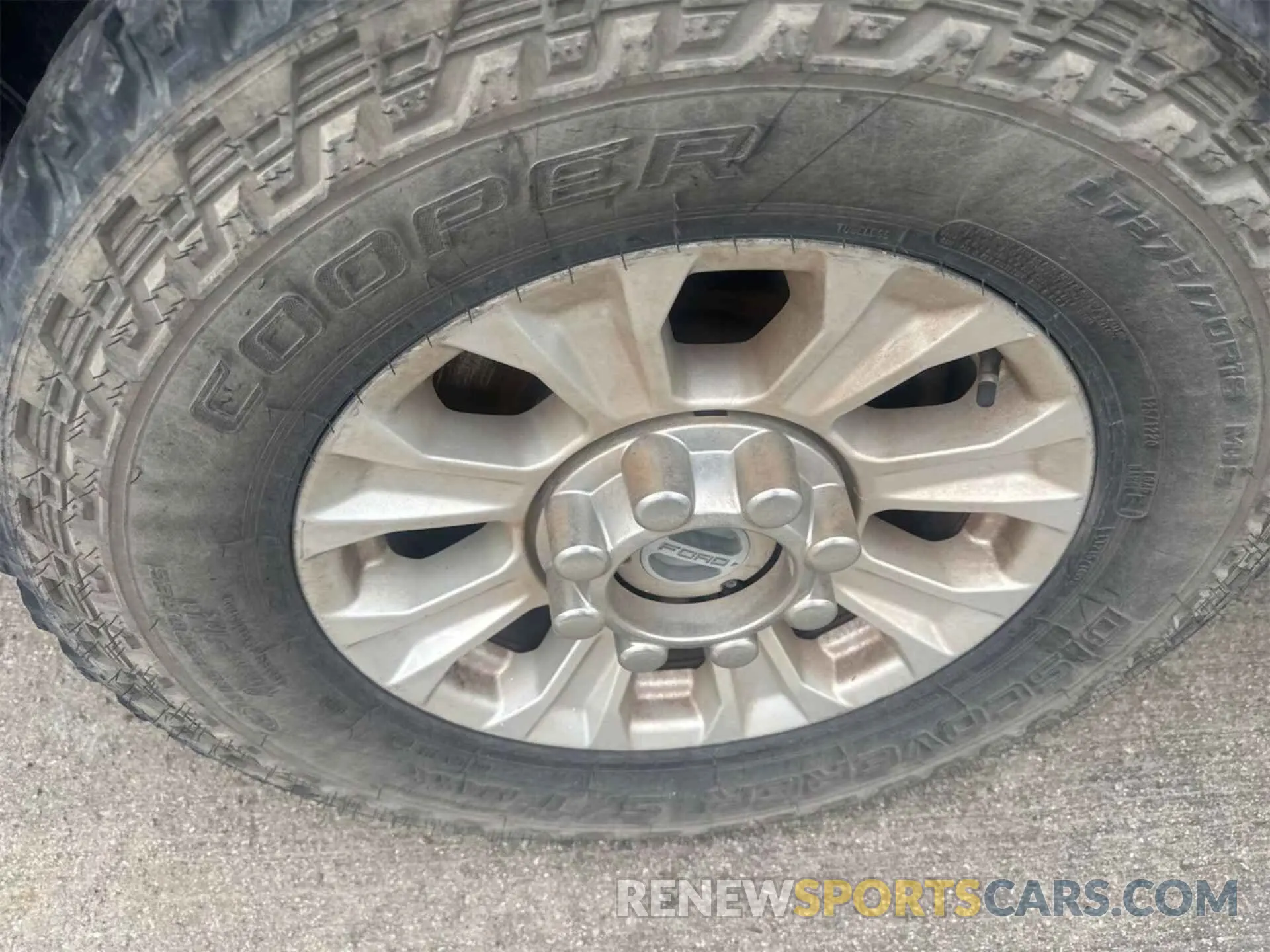 9 fotografías del automóvil dañado 1FT7X2B68LED68375 FORD F250 2020