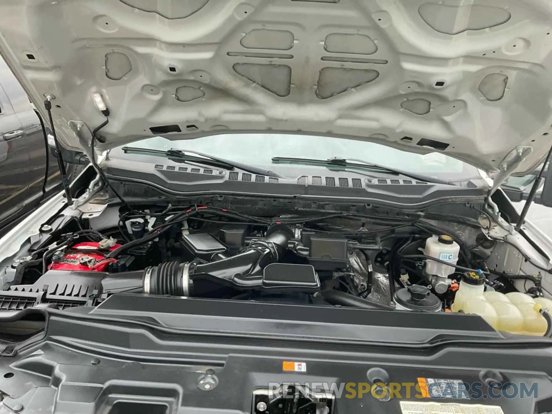 5 fotografías del automóvil dañado 1FT7X2B6XLEE33369 FORD F250 2020