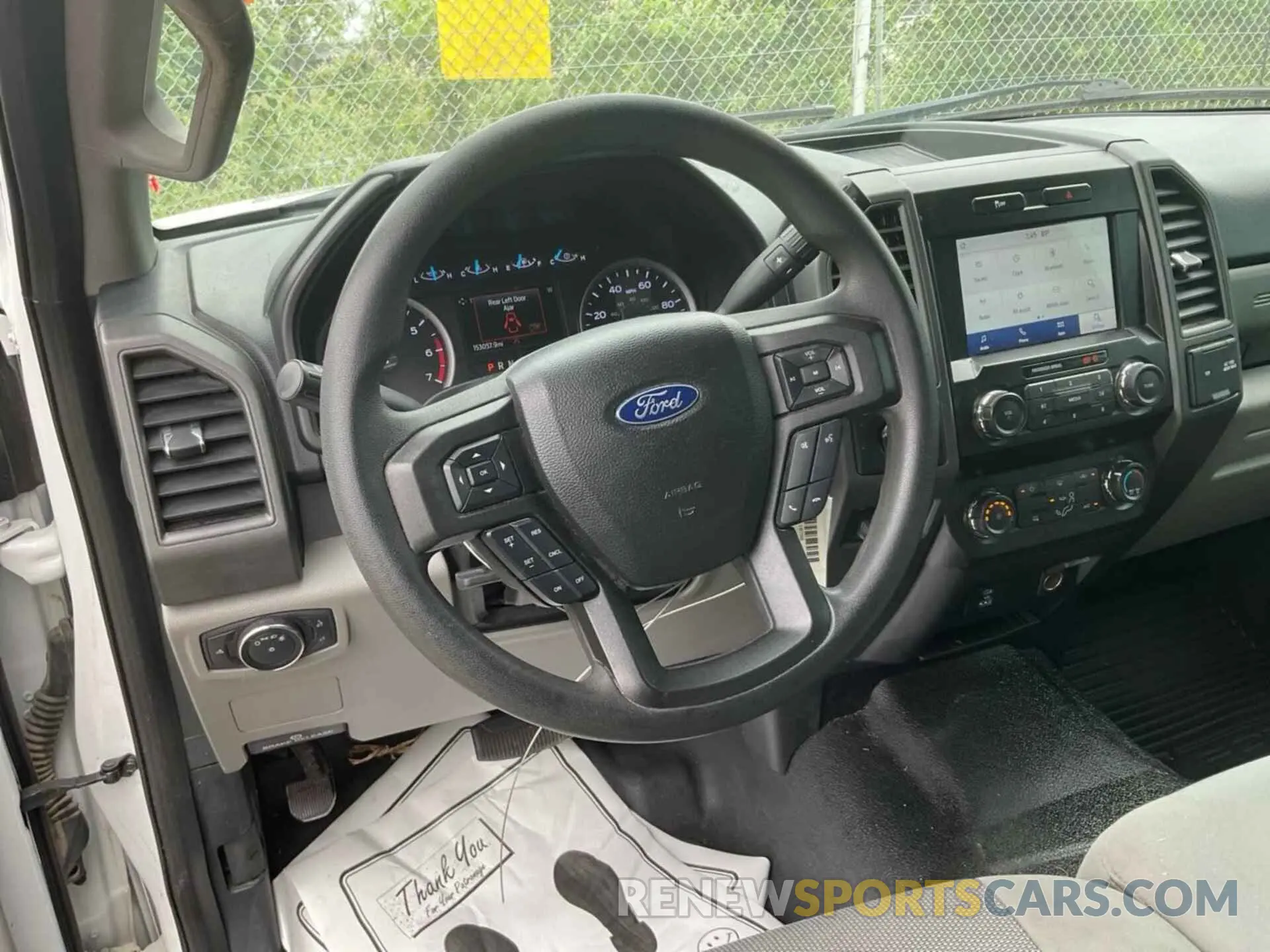 8 fotografías del automóvil dañado 1FT7X2B6XLEE33369 FORD F250 2020