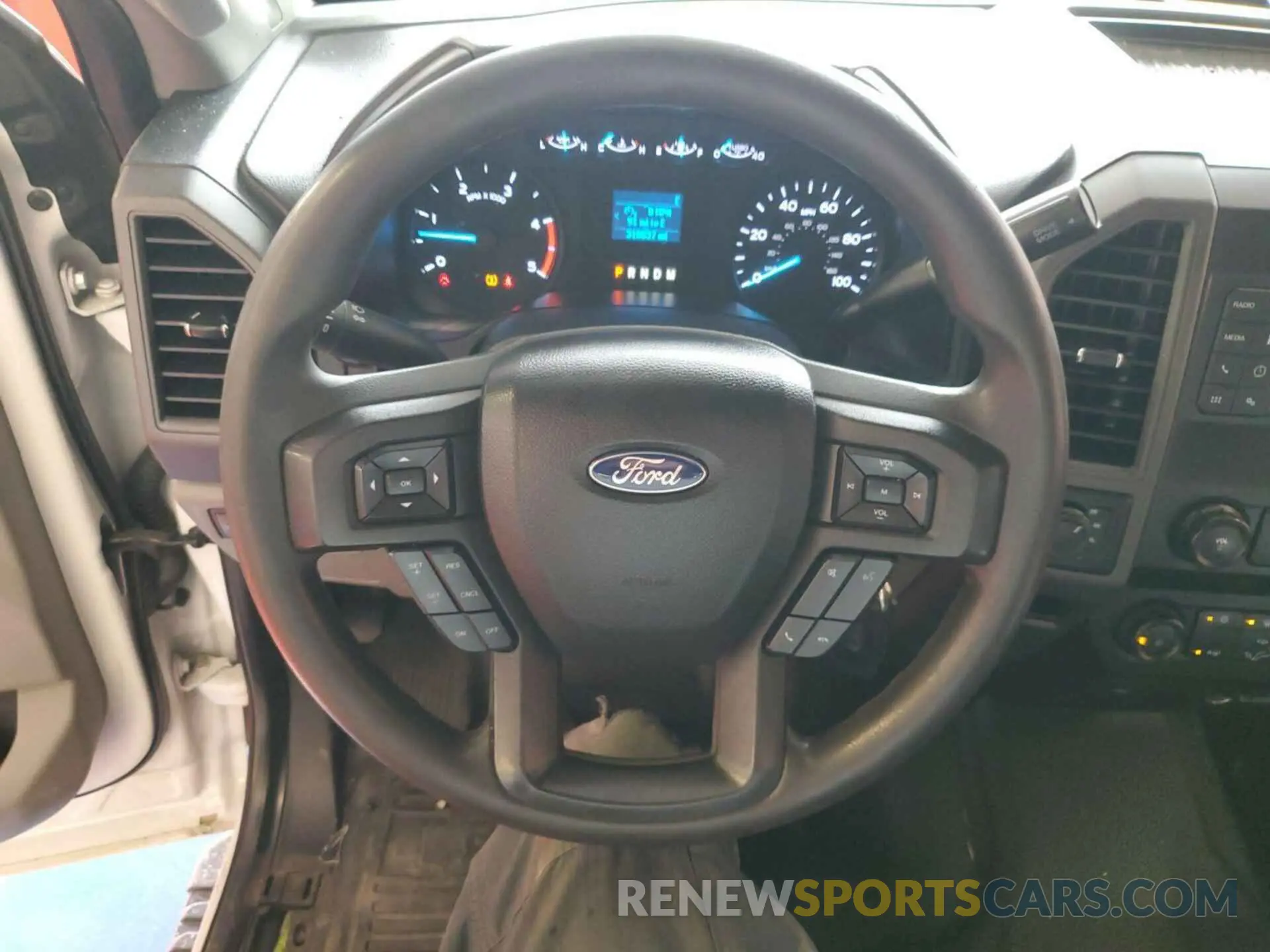28 fotografías del automóvil dañado 1FT7X2BT6LEE50448 FORD F250 2020
