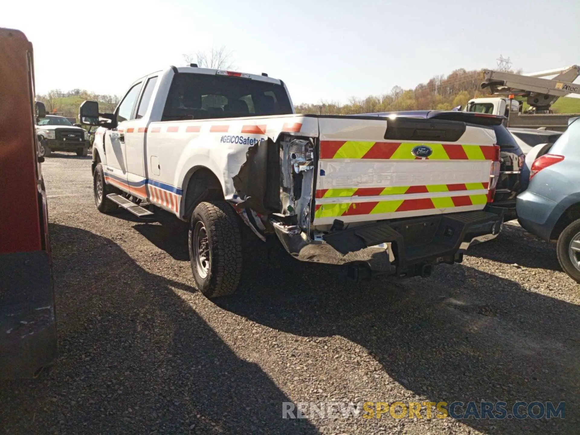 9 fotografías del automóvil dañado 1FT7X2BT6LEE50448 FORD F250 2020