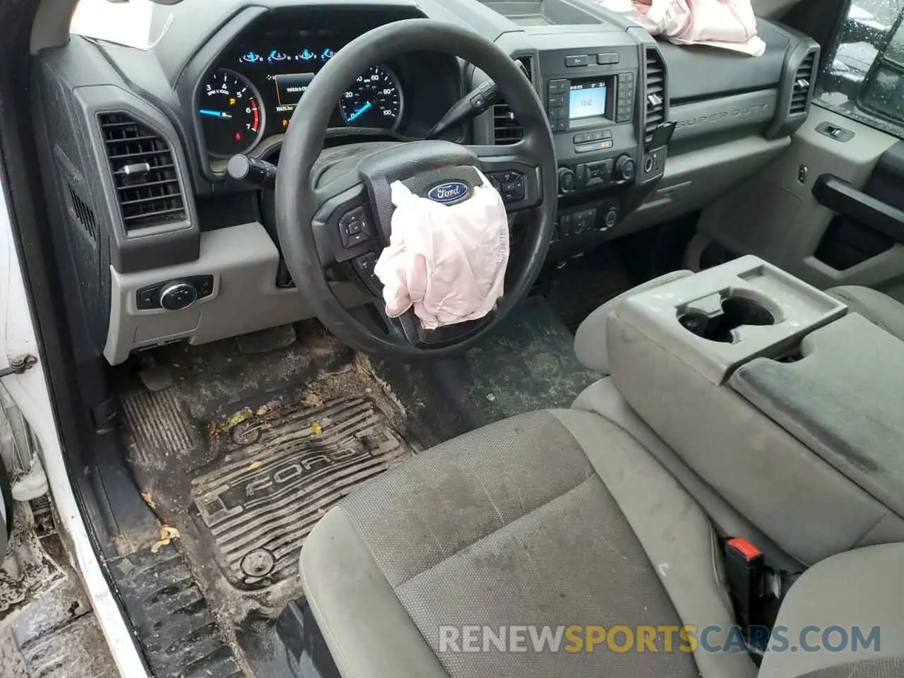 8 fotografías del automóvil dañado 1FTBF2B61LEC99851 FORD F250 2020
