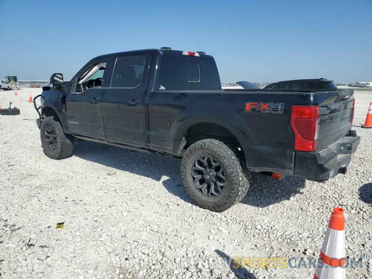 2 fotografías del automóvil dañado 1FT7W2BT5MEC52660 FORD F250 2021