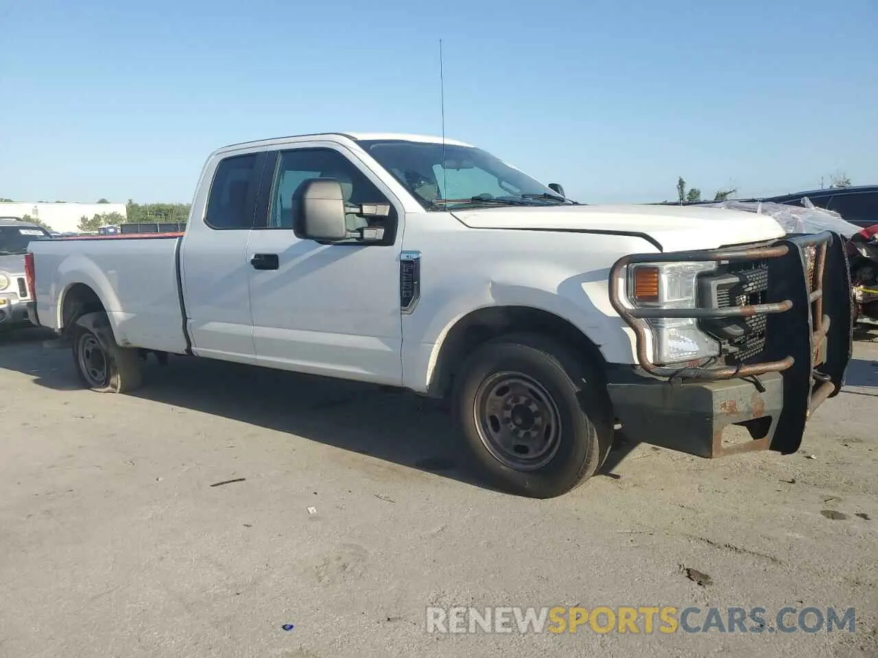 4 fotografías del automóvil dañado 1FT7X2A68MEC12324 FORD F250 2021