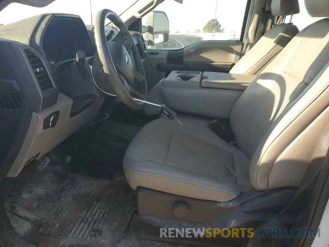 7 fotografías del automóvil dañado 1FT7W2B66NEE67511 FORD F250 2022
