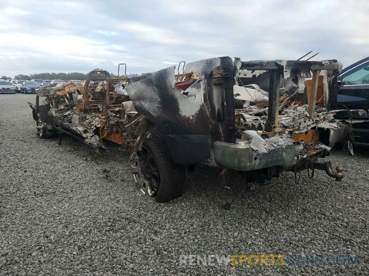 2 fotografías del automóvil dañado 1FT7W2BT5NEE49152 FORD F250 2022
