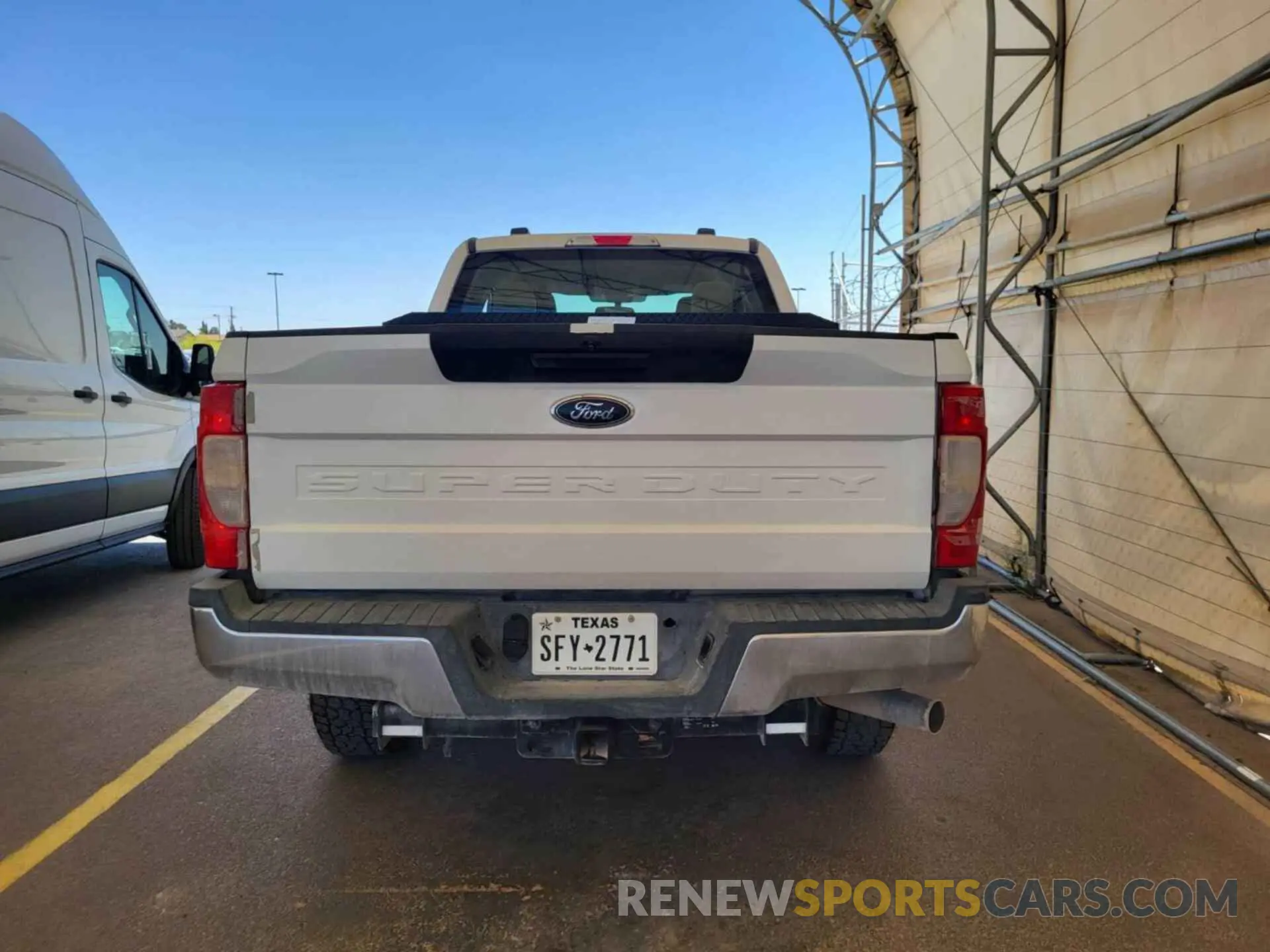 26 fotografías del automóvil dañado 1FT7X2B69NEE58170 FORD F250 2022
