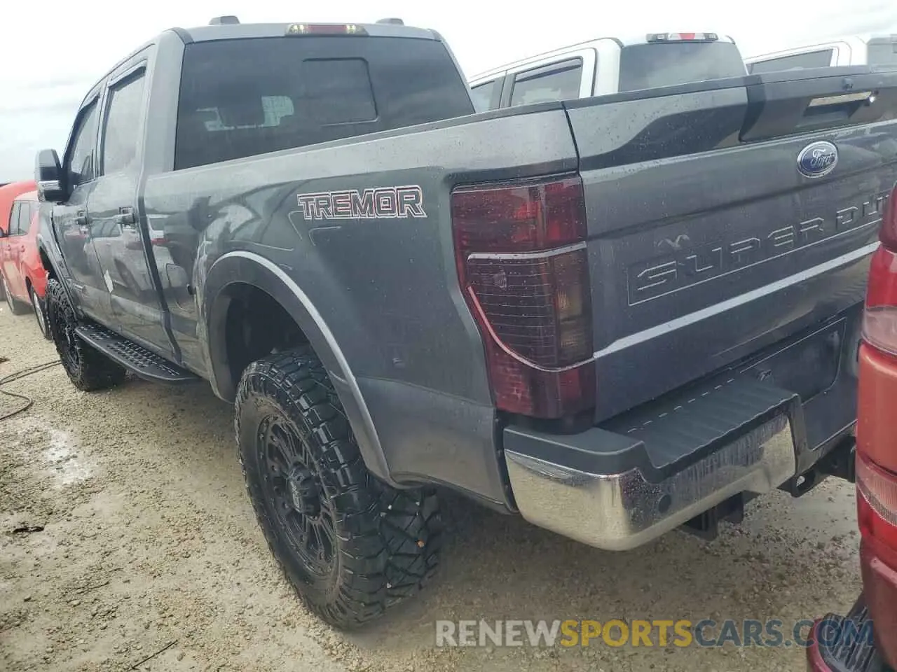 2 fotografías del automóvil dañado 1FT8W2BT3NEE77620 FORD F250 2022