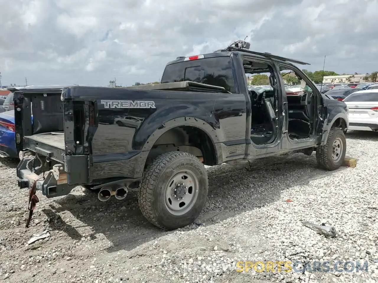 3 fotografías del automóvil dañado 1FT8W2BT6NEC98200 FORD F250 2022