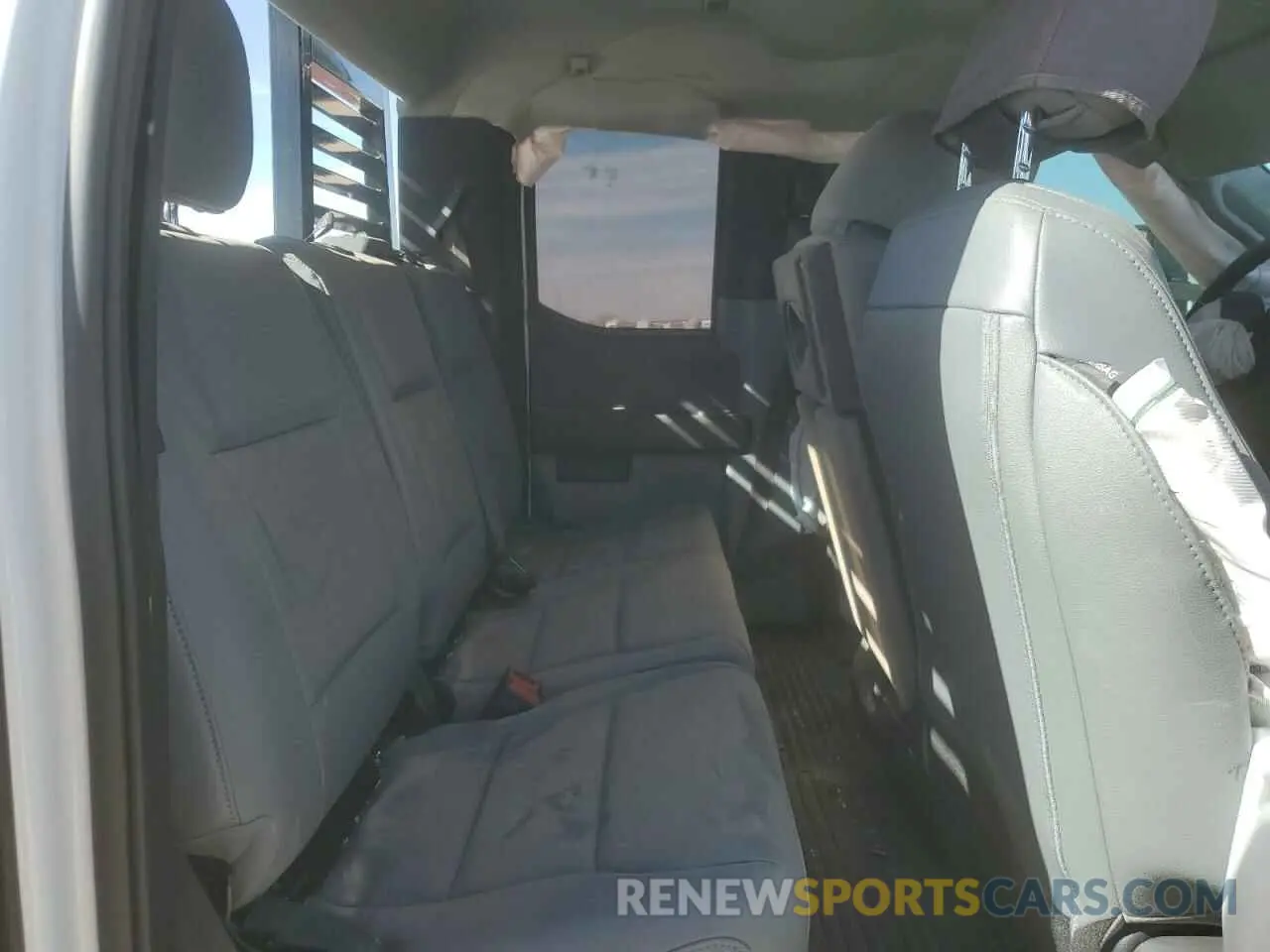 10 fotografías del automóvil dañado 1FT7X2BA9PED99760 FORD F250 2023