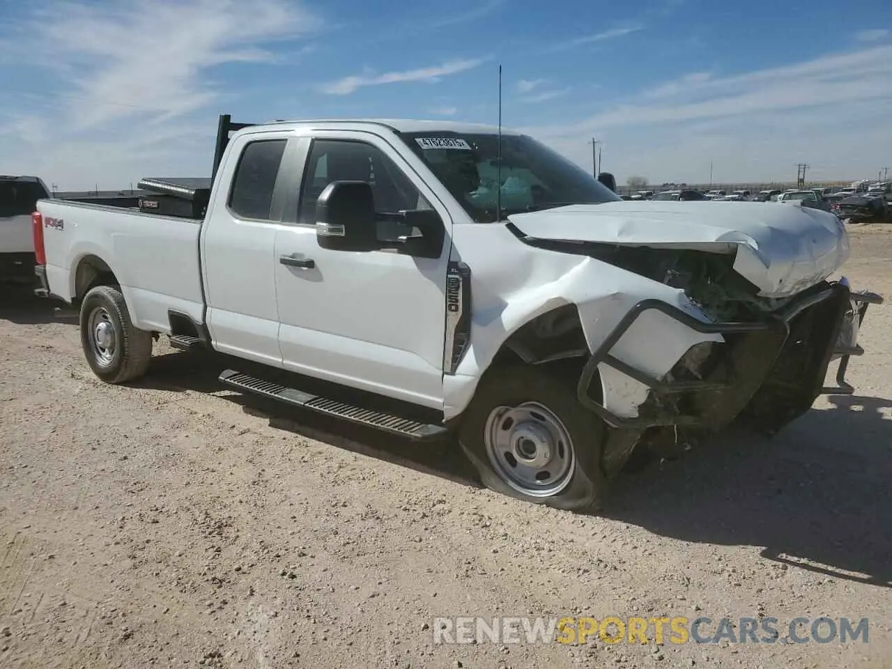 4 fotografías del automóvil dañado 1FT7X2BA9PED99760 FORD F250 2023