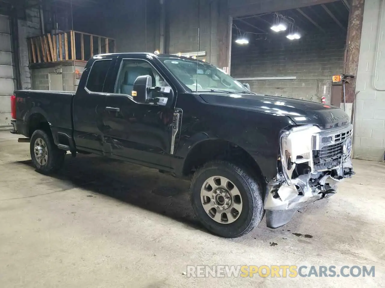 4 fotografías del automóvil dañado 1FT7X2BN4PEC41054 FORD F250 2023