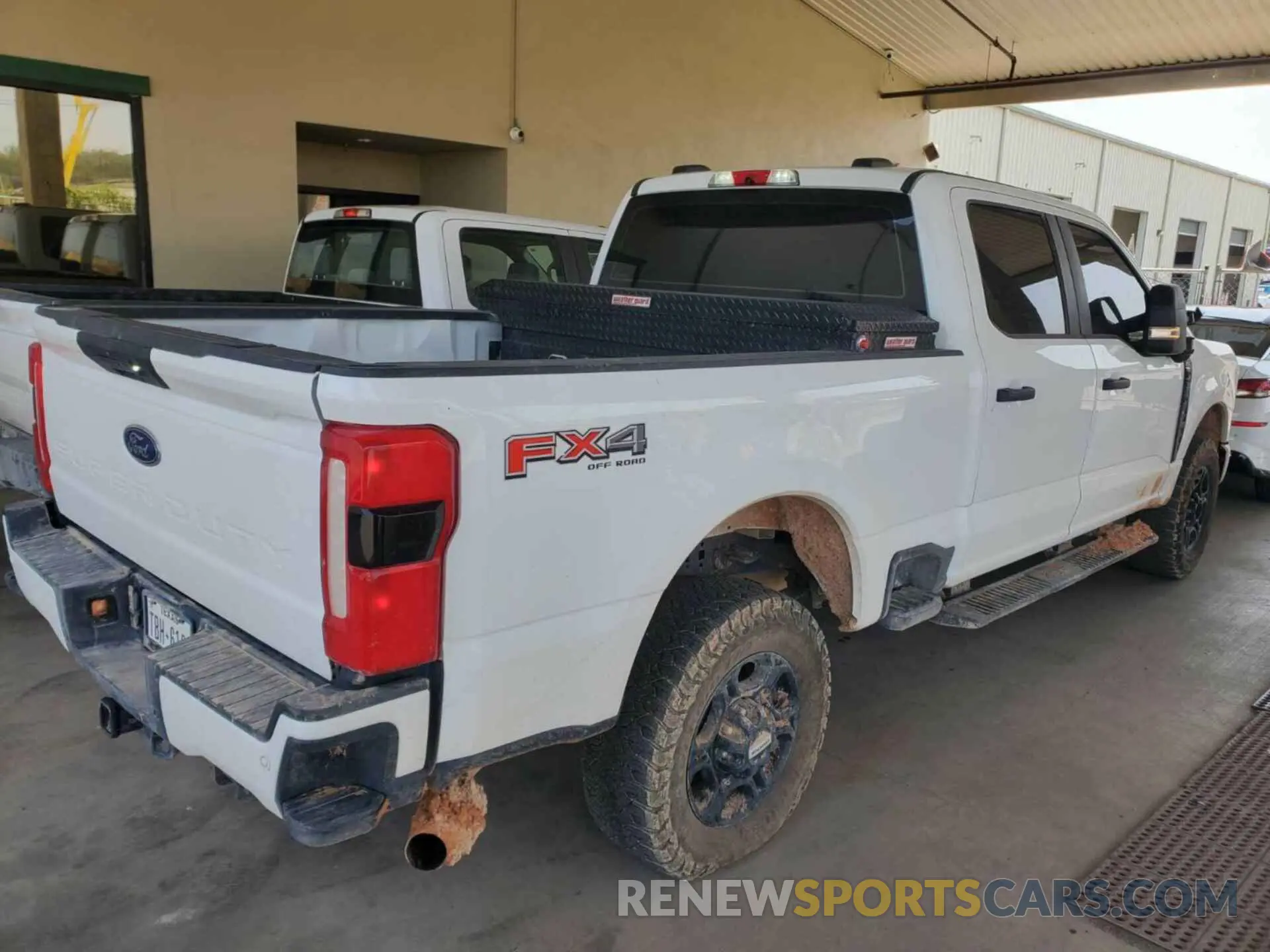 8 fotografías del automóvil dañado 1FT8W2BN5PEC99309 FORD F250 2023