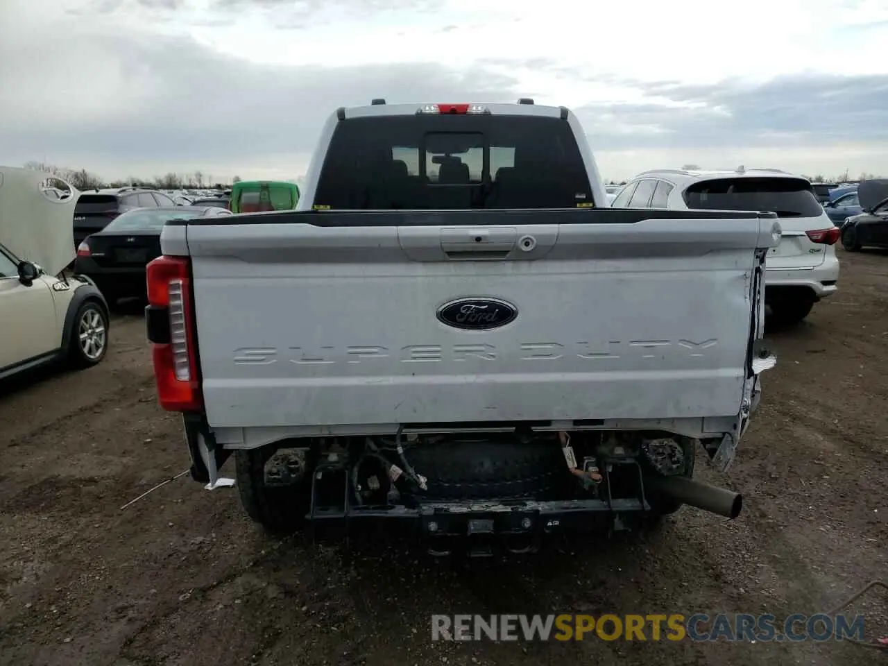 6 fotografías del automóvil dañado 1FT8W2BNXPEC08650 FORD F250 2023