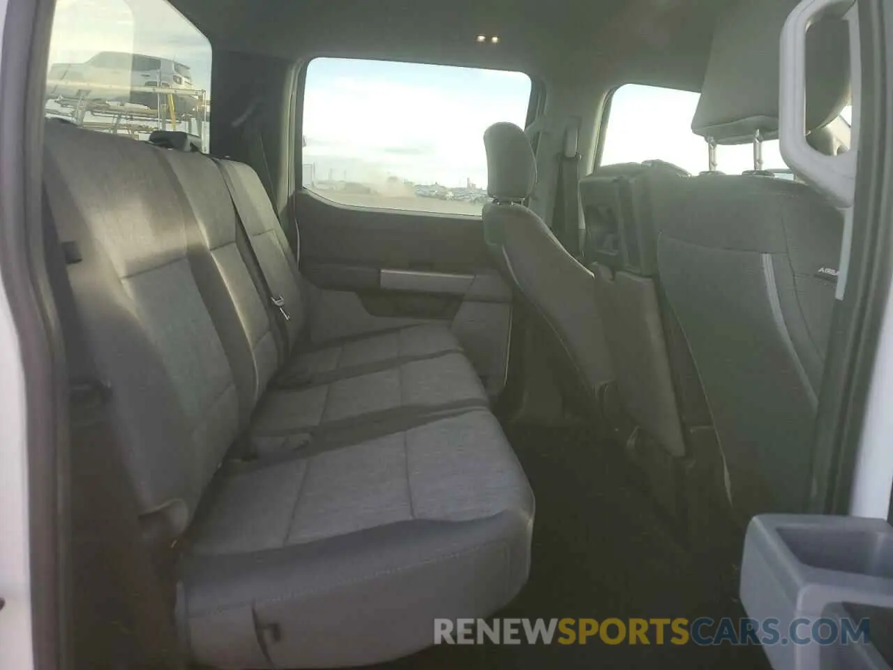 10 fotografías del automóvil dañado 1FT8W2BNXPED38850 FORD F250 2023