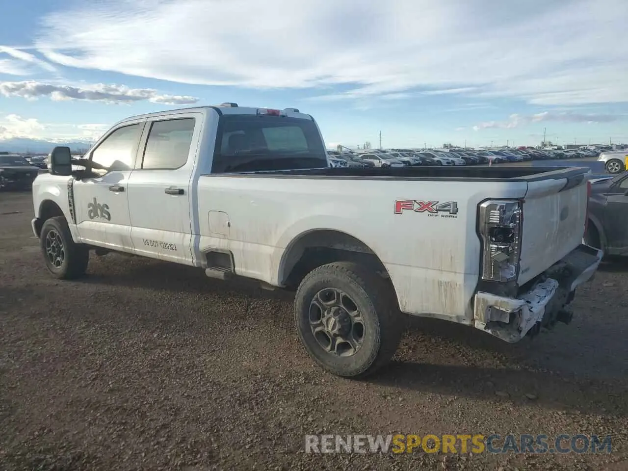 2 fotografías del automóvil dañado 1FT8W2BNXPED38850 FORD F250 2023