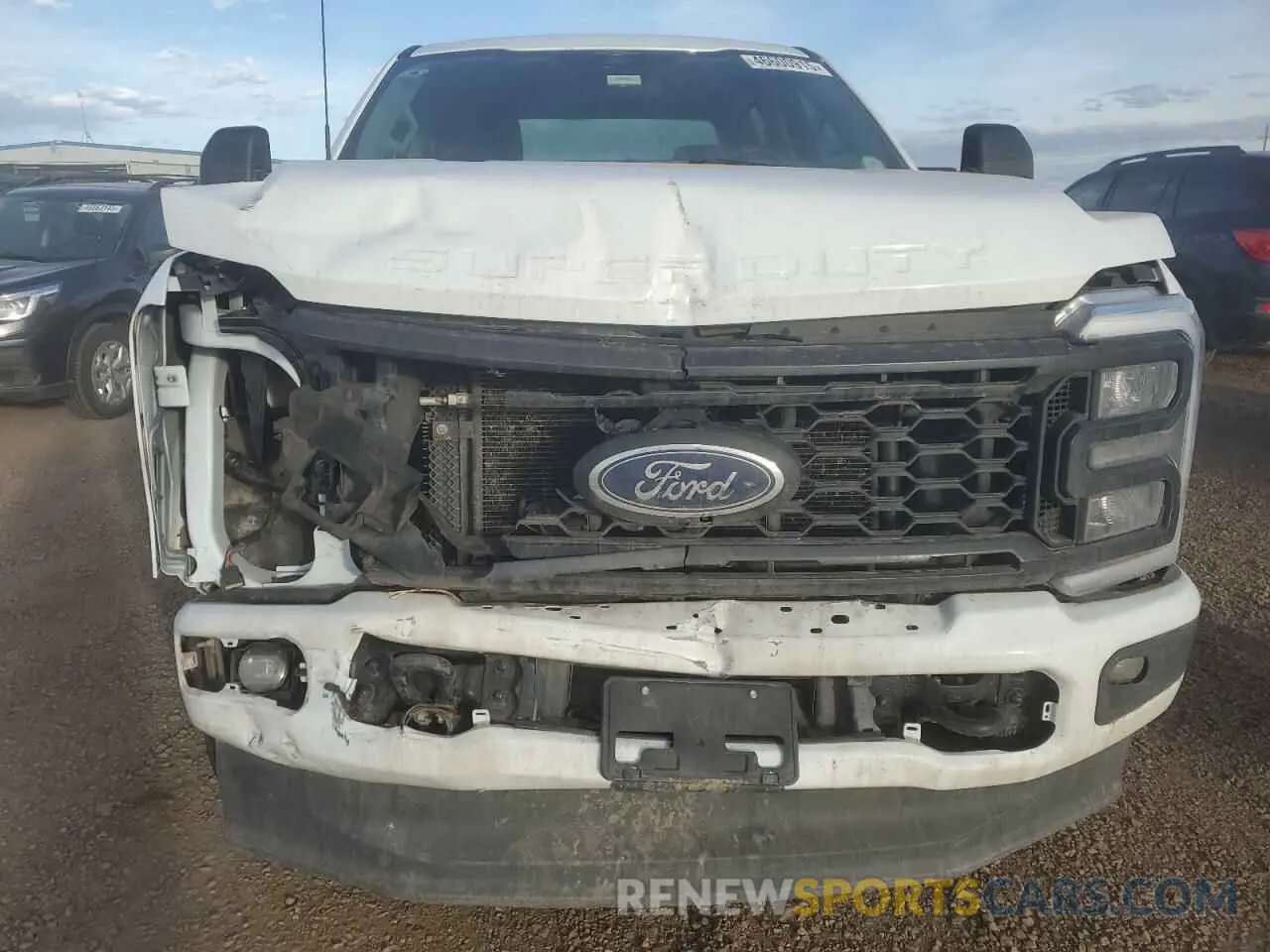 5 fotografías del automóvil dañado 1FT8W2BNXPED38850 FORD F250 2023