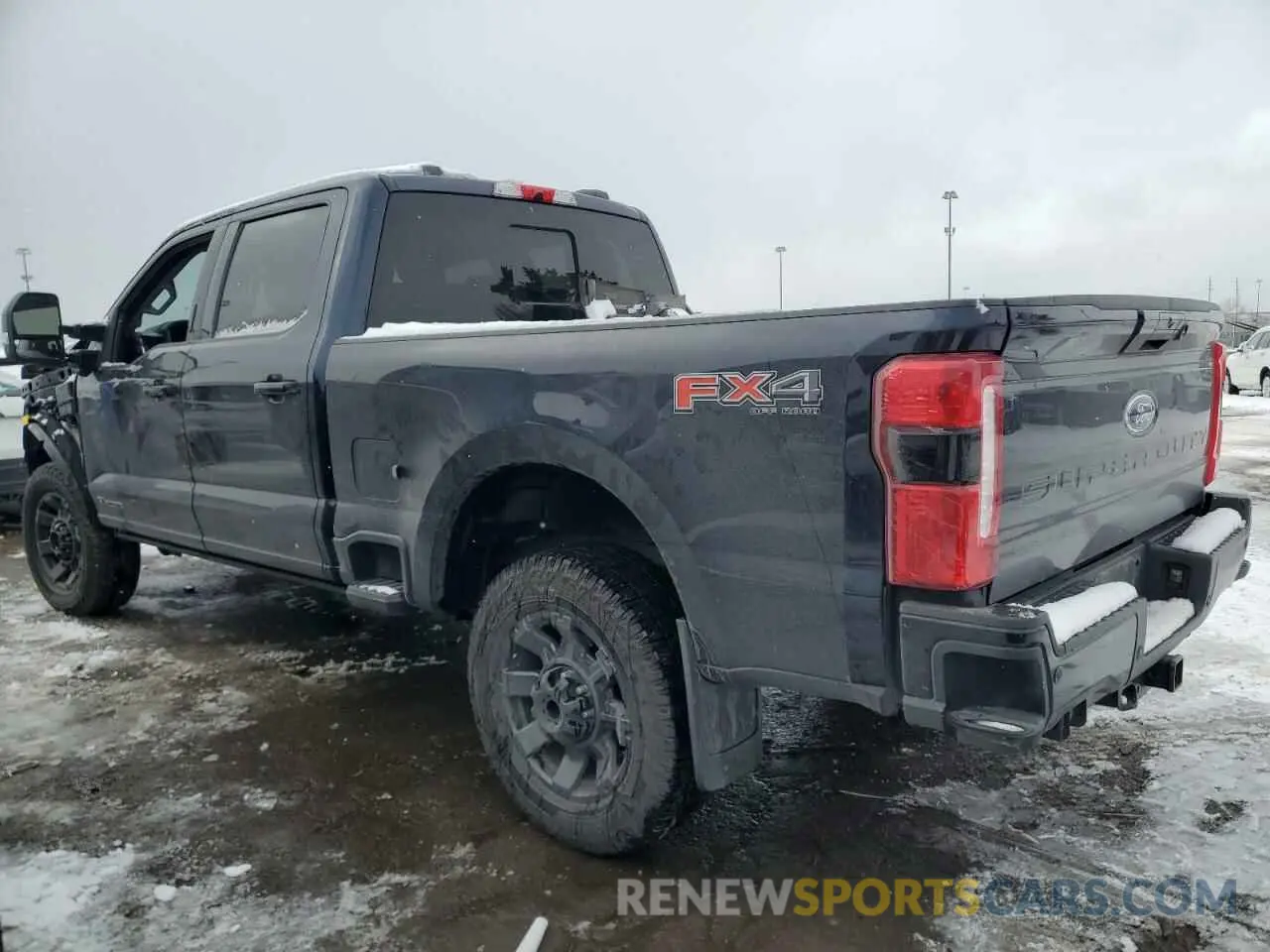 2 fotografías del automóvil dañado 1FT8W2BT2PEC22413 FORD F250 2023