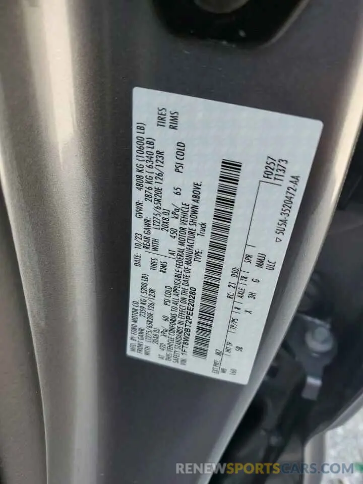 14 fotografías del automóvil dañado 1FT8W2BT2PEE20280 FORD F250 2023