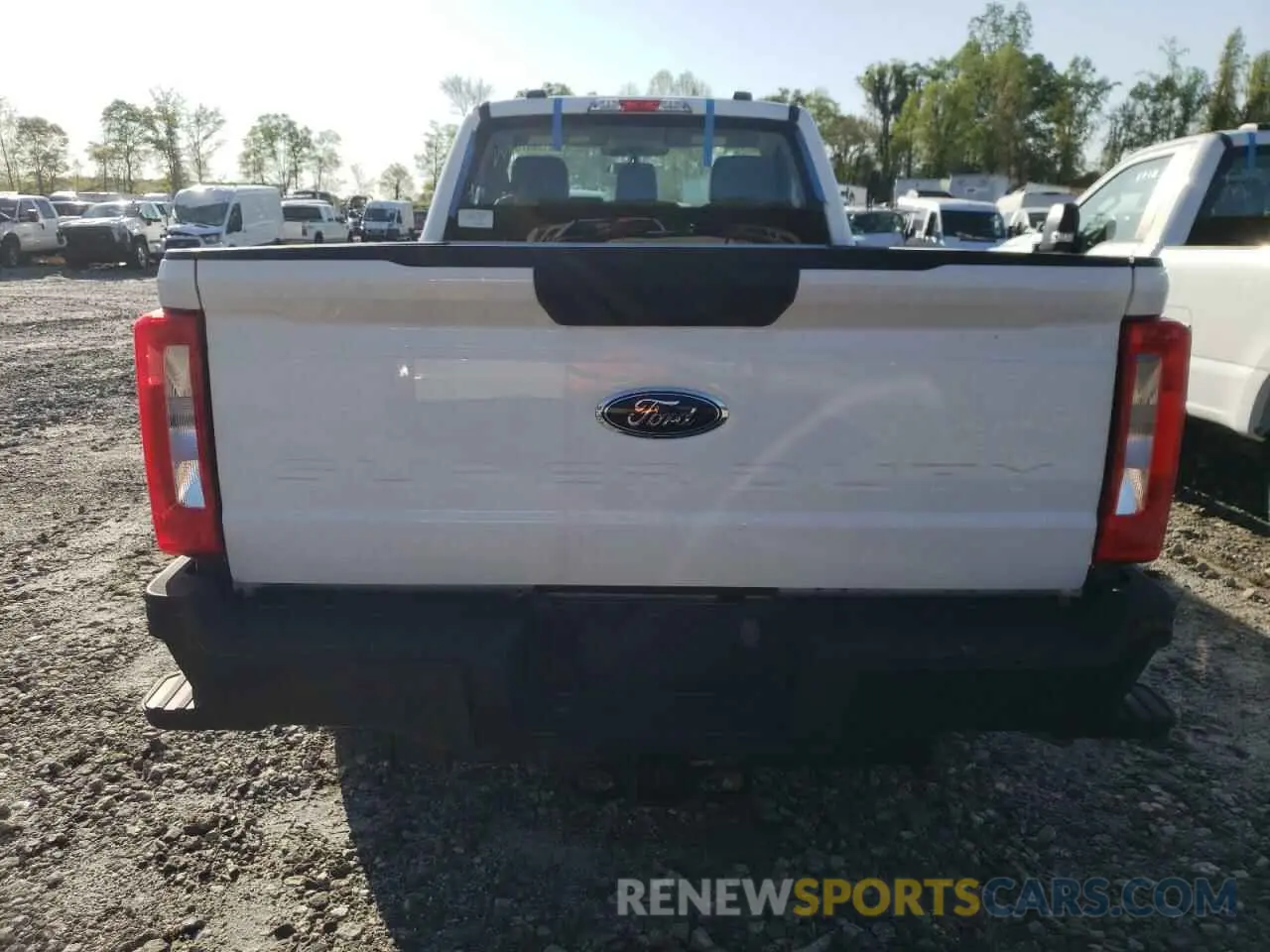 6 fotografías del automóvil dañado 1FTBF2BA4PED76965 FORD F250 2023