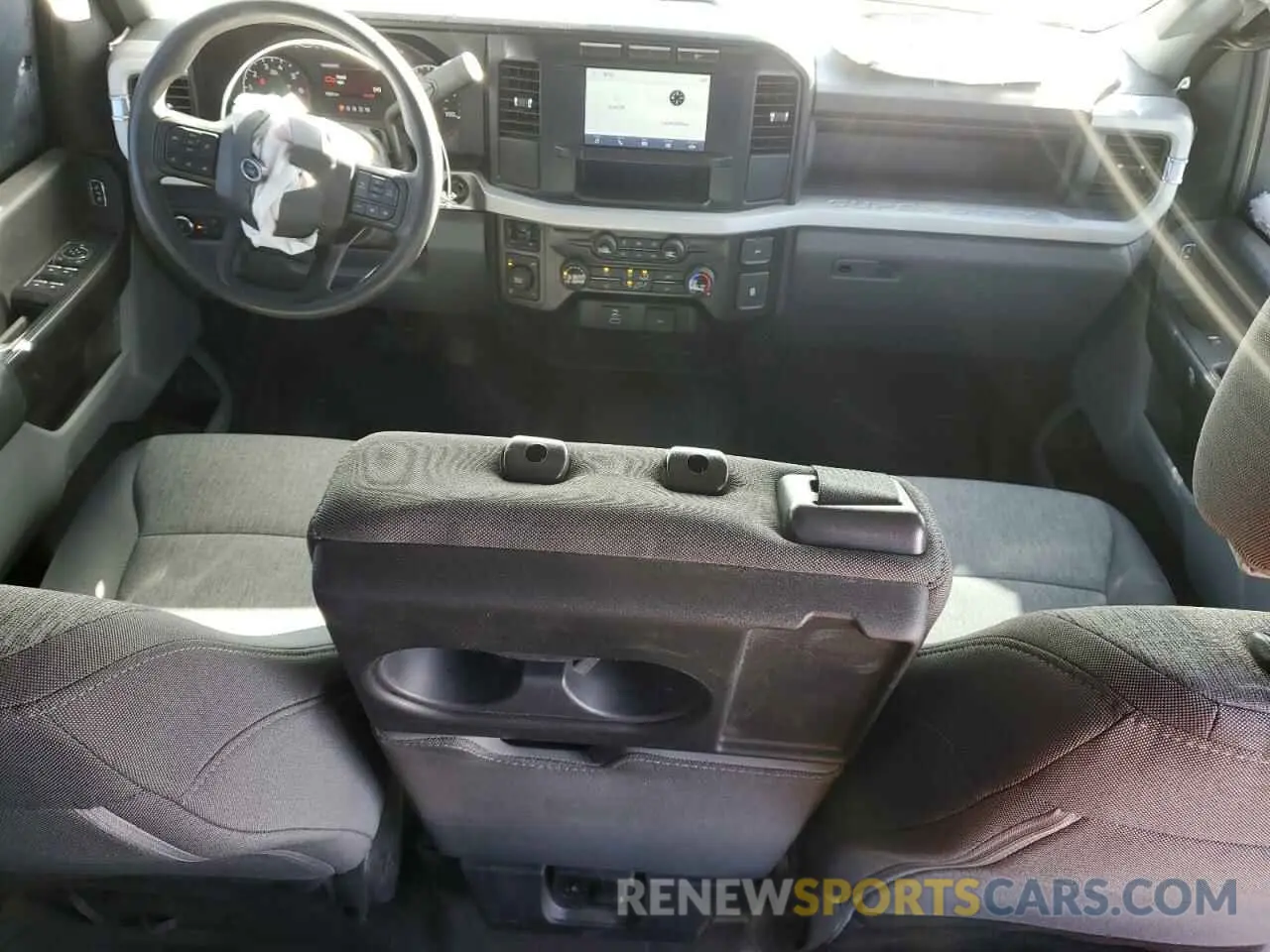 8 fotografías del automóvil dañado 1FT7W2BA2RED32472 FORD F250 2024