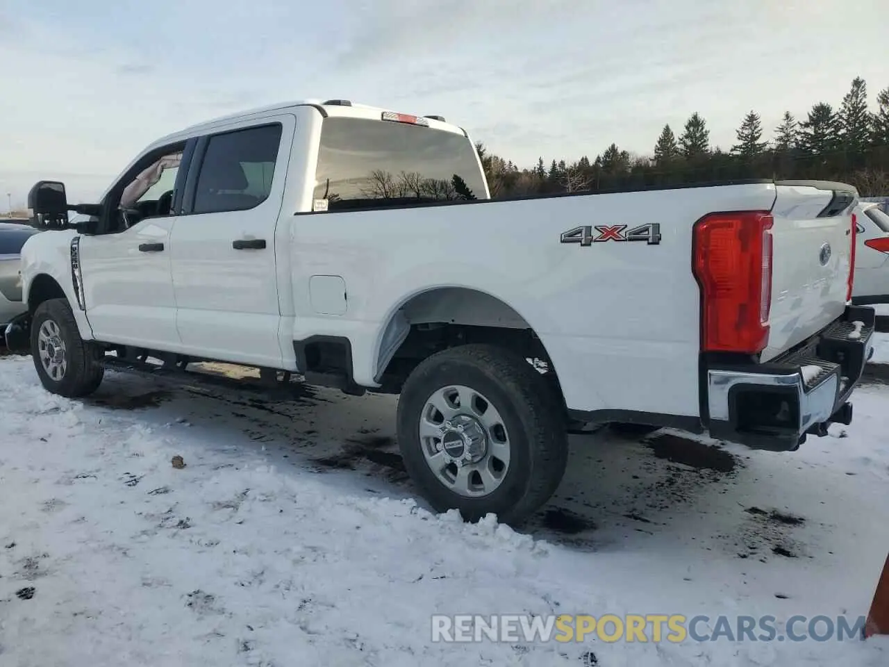 2 fotografías del automóvil dañado 1FT7W2BN2RED44351 FORD F250 2024