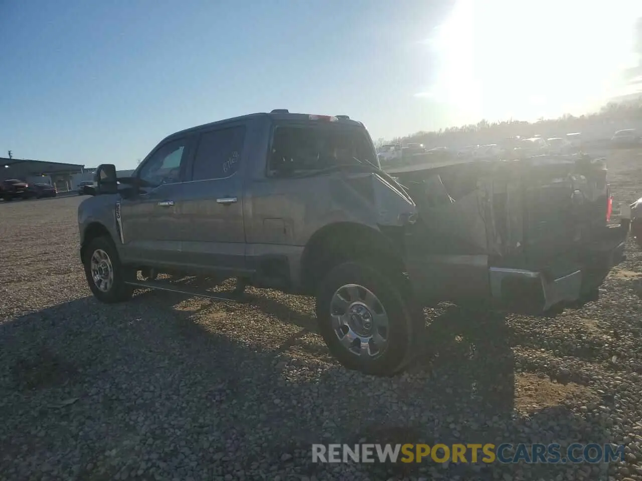 2 fotografías del automóvil dañado 1FT7W2BT5REF07525 FORD F250 2024