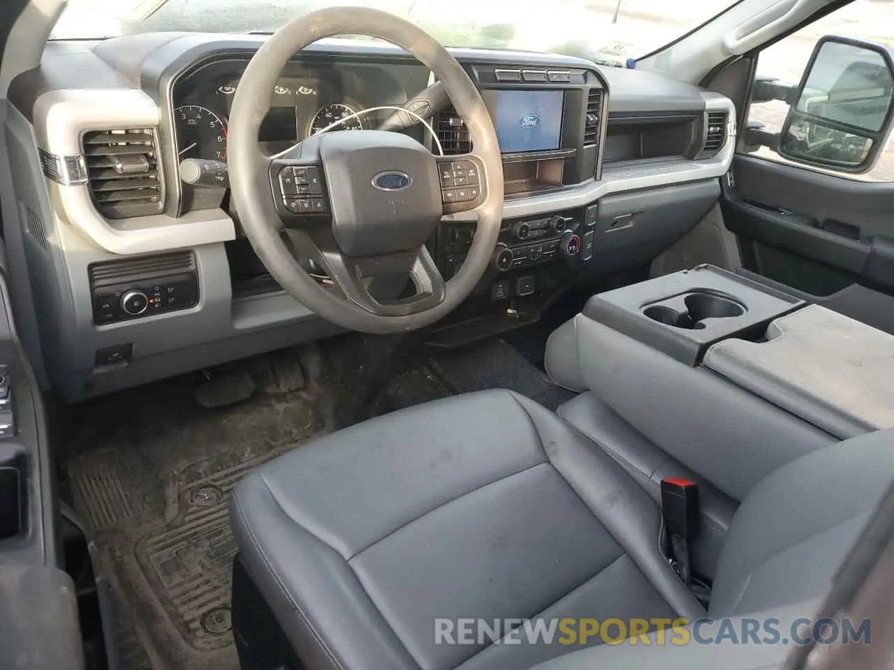 8 fotografías del automóvil dañado 1FT7X2BA3RED93049 FORD F250 2024