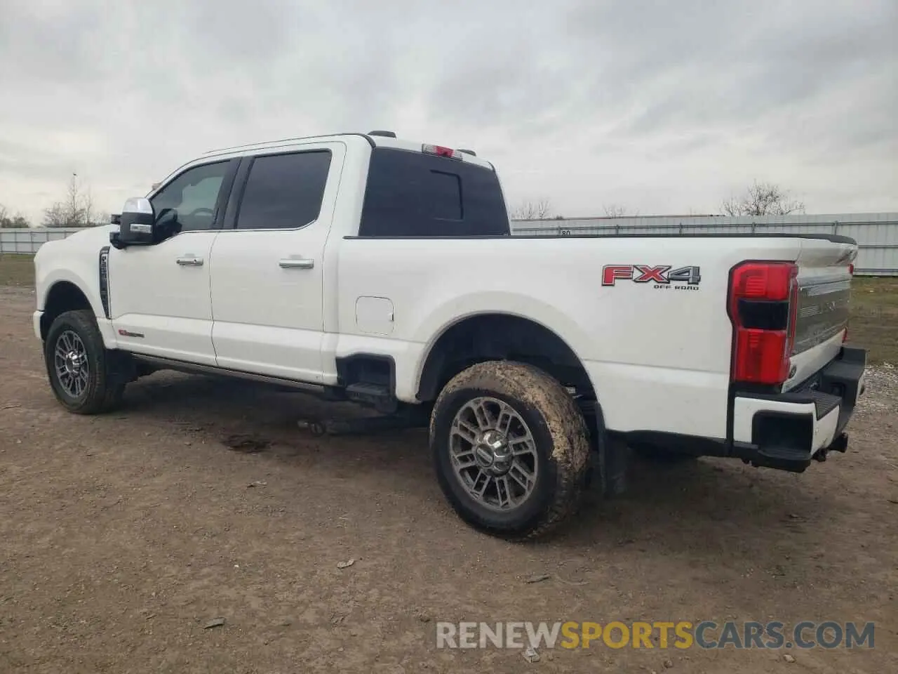 2 fotografías del automóvil dañado 1FT8W2BM3REC79392 FORD F250 2024