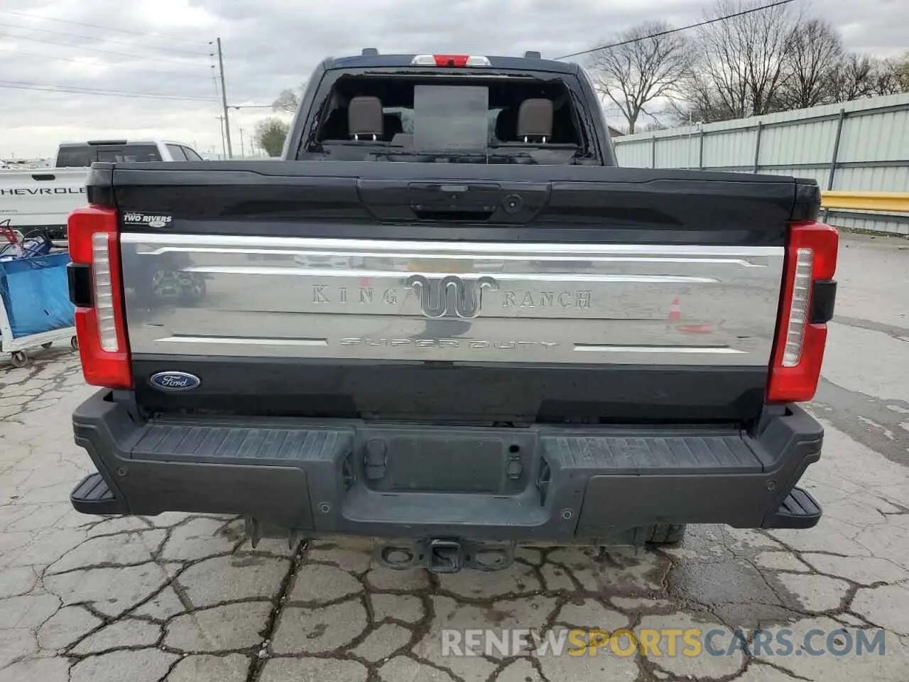 6 fotografías del automóvil dañado 1FT8W2BT9REE45485 FORD F250 2024
