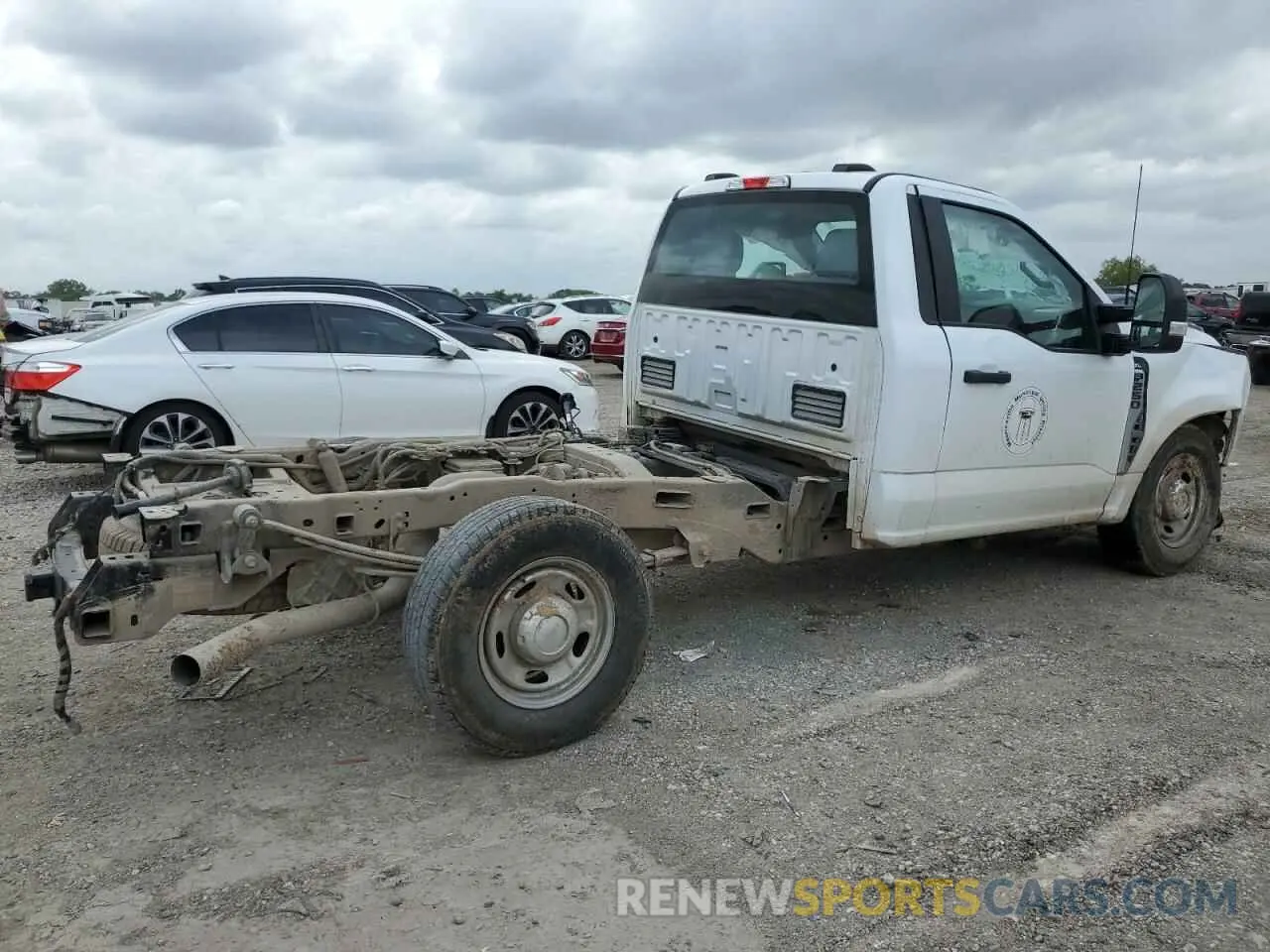 3 fotografías del automóvil dañado 1FTBF2AA7RED10575 FORD F250 2024