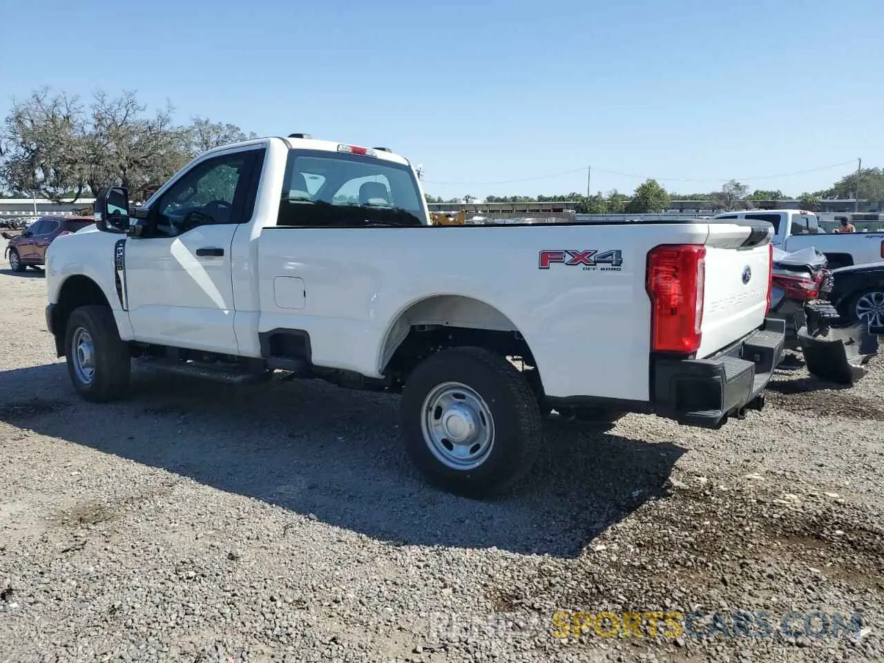 2 fotografías del automóvil dañado 1FTBF2BA1REC20837 FORD F250 2024