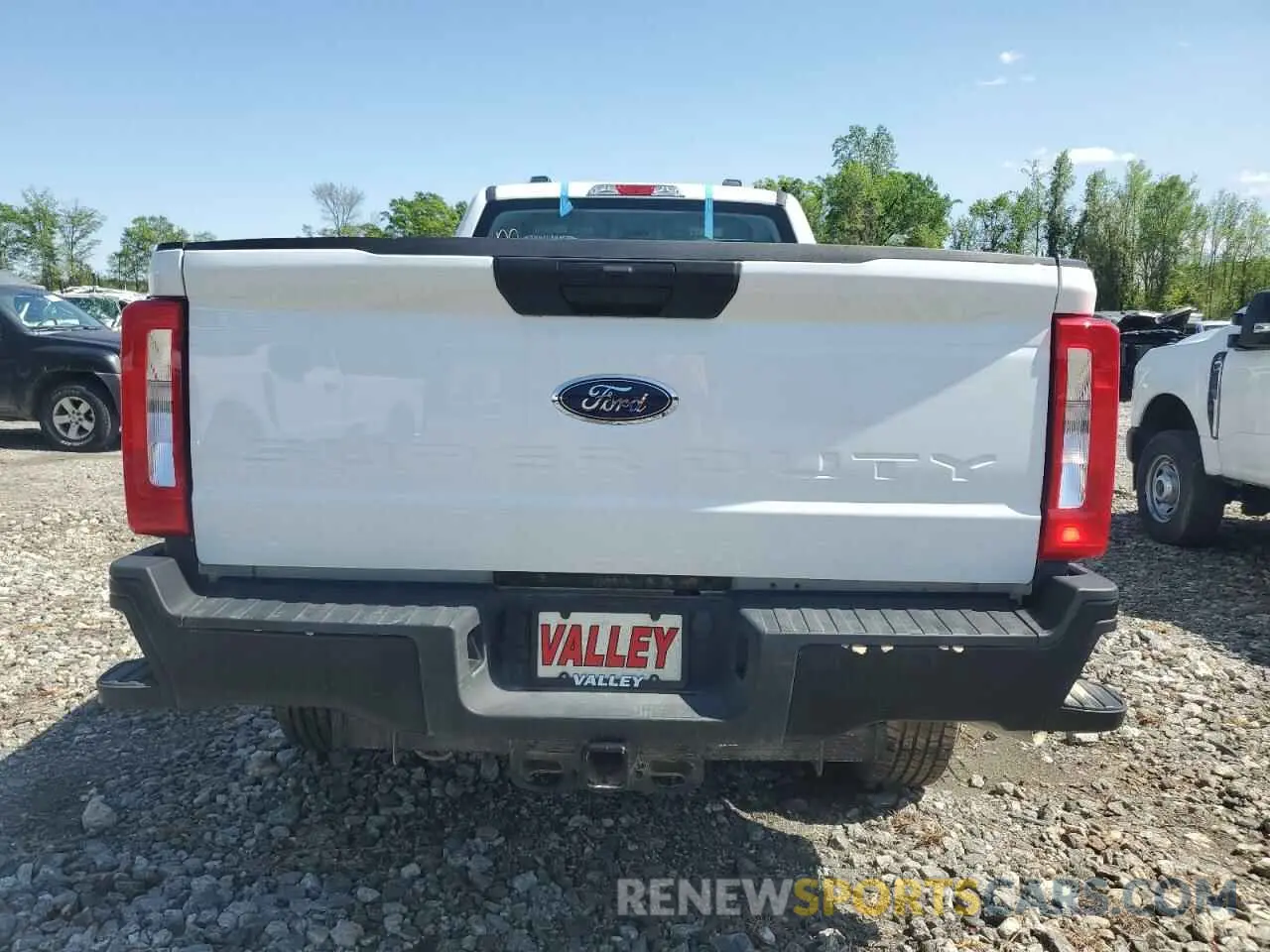 6 fotografías del automóvil dañado 1FTBF2BA4RED42236 FORD F250 2024
