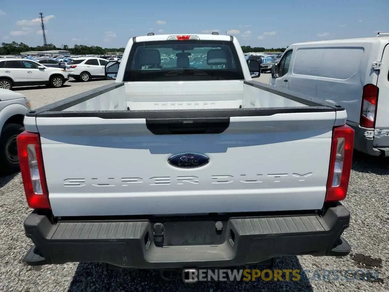 6 fotografías del automóvil dañado 1FTBF2BA5REC40931 FORD F250 2024