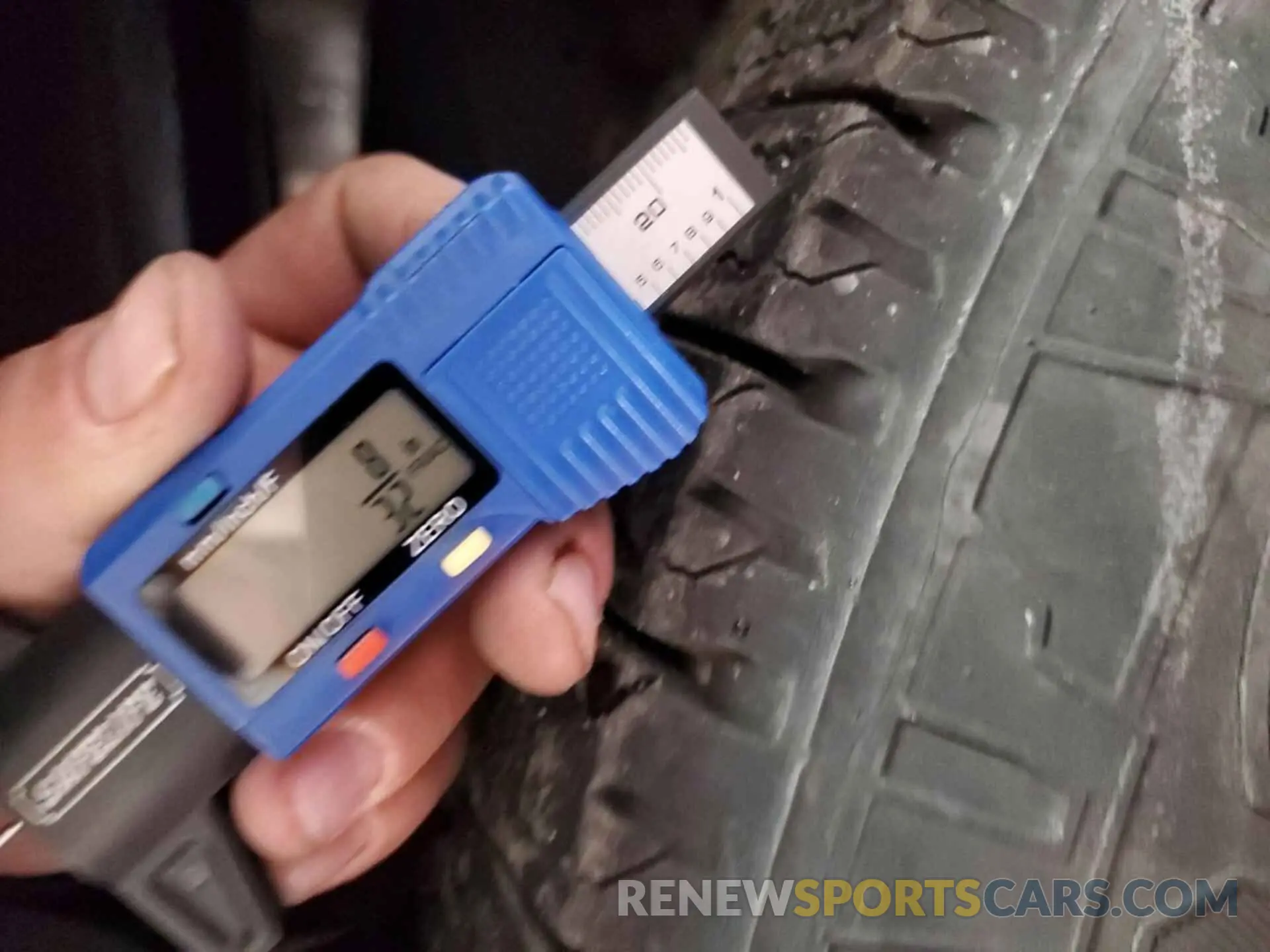 15 fotografías del automóvil dañado 1FD8X3E69KEF05601 FORD F350 2019