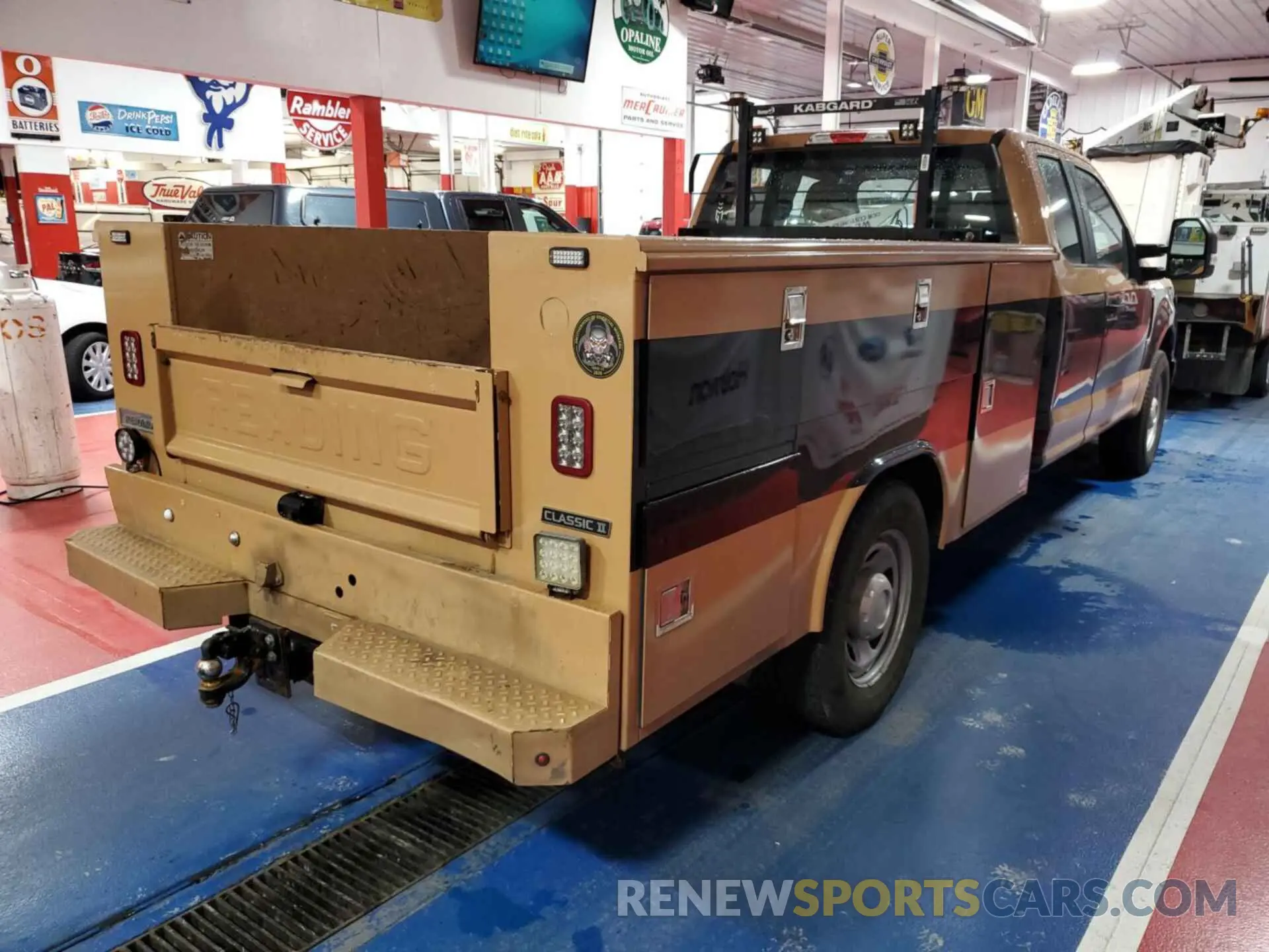 17 fotografías del automóvil dañado 1FD8X3E69KEF05601 FORD F350 2019