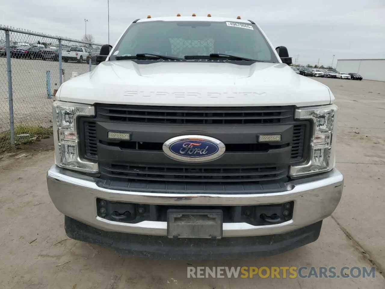 5 fotografías del automóvil dañado 1FT7W3B66KED42221 FORD F350 2019
