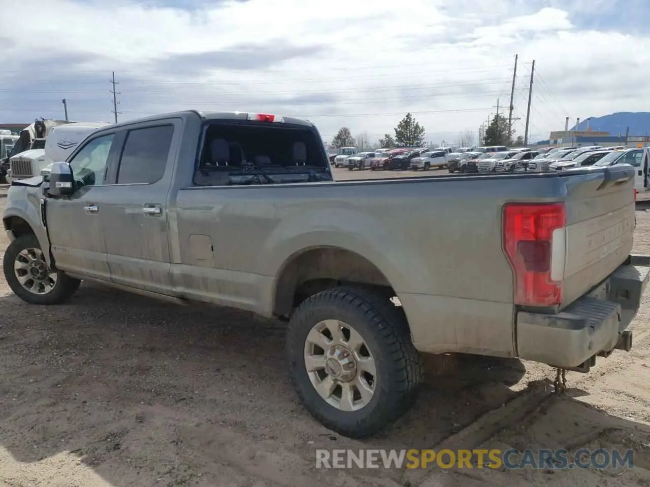 2 fotografías del automóvil dañado 1FT8W3BT0KEE83554 FORD F350 2019