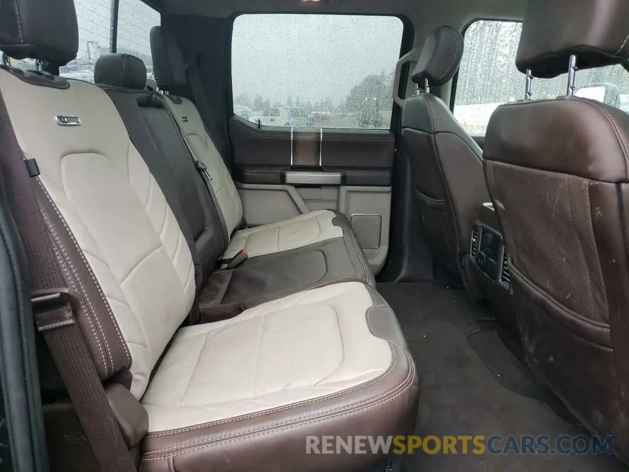 10 fotografías del automóvil dañado 1FT8W3BT2KEG45765 FORD F350 2019