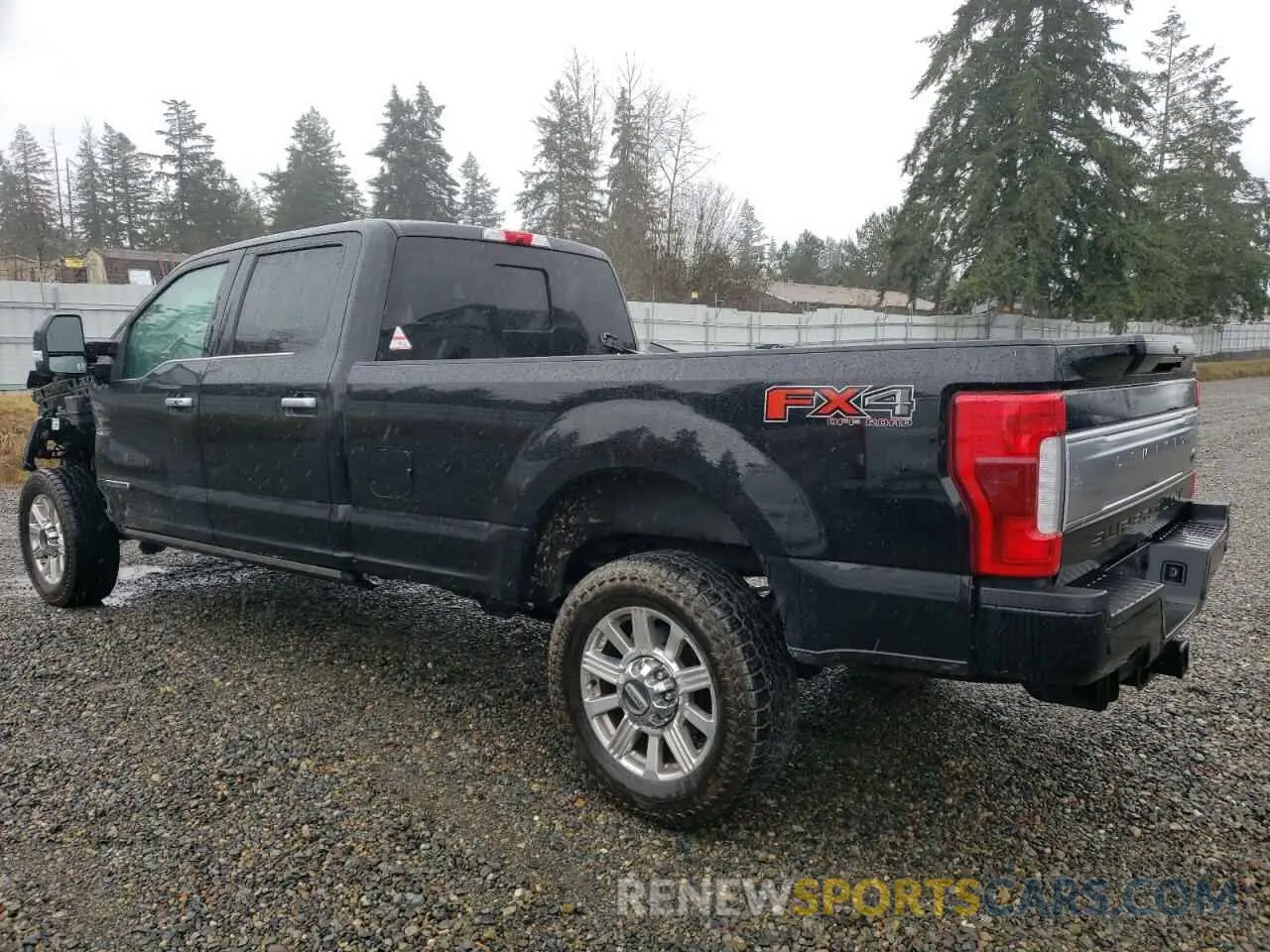 2 fotografías del automóvil dañado 1FT8W3BT2KEG45765 FORD F350 2019