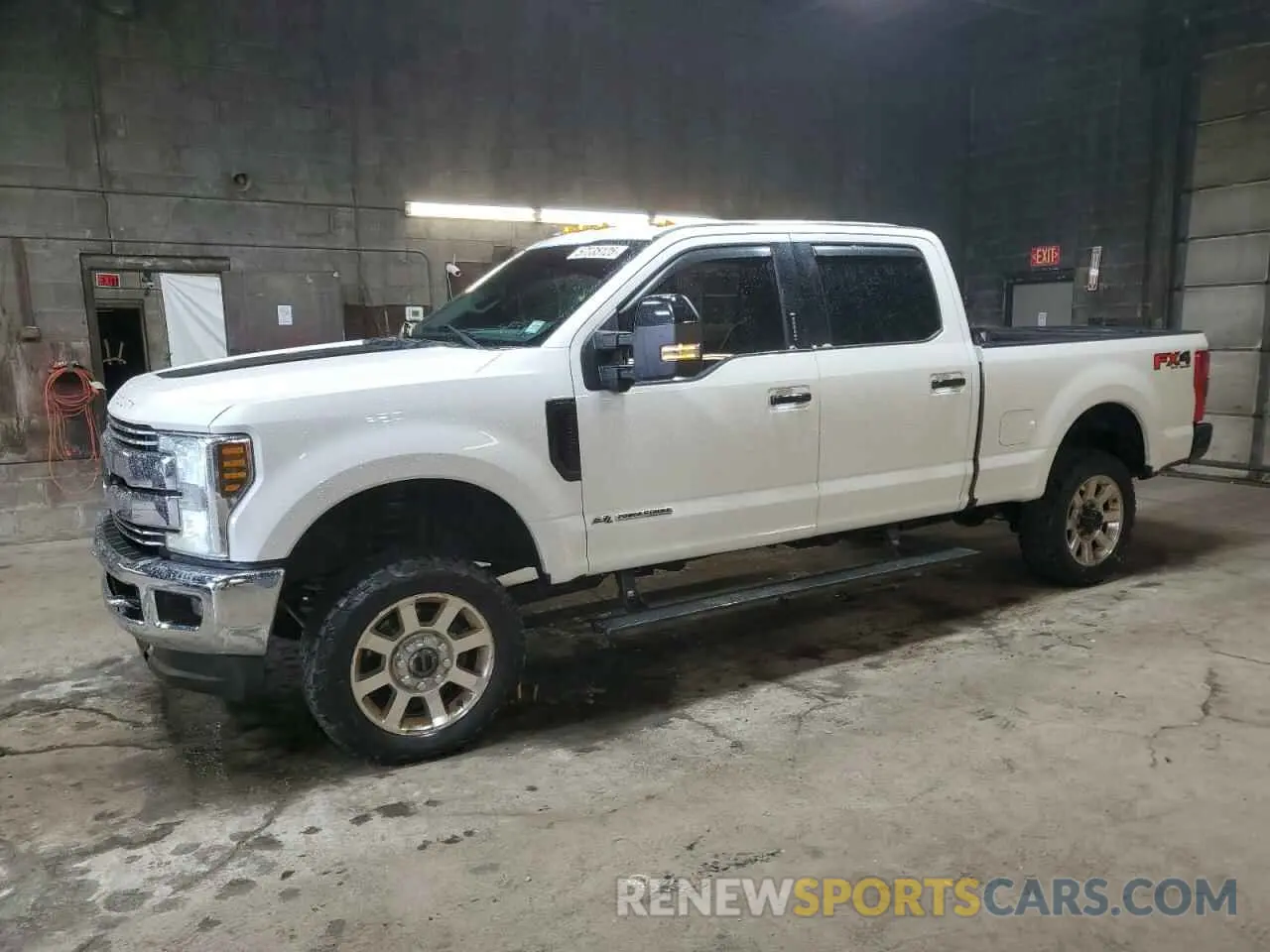 1 fotografías del automóvil dañado 1FT8W3BT4KEC28891 FORD F350 2019