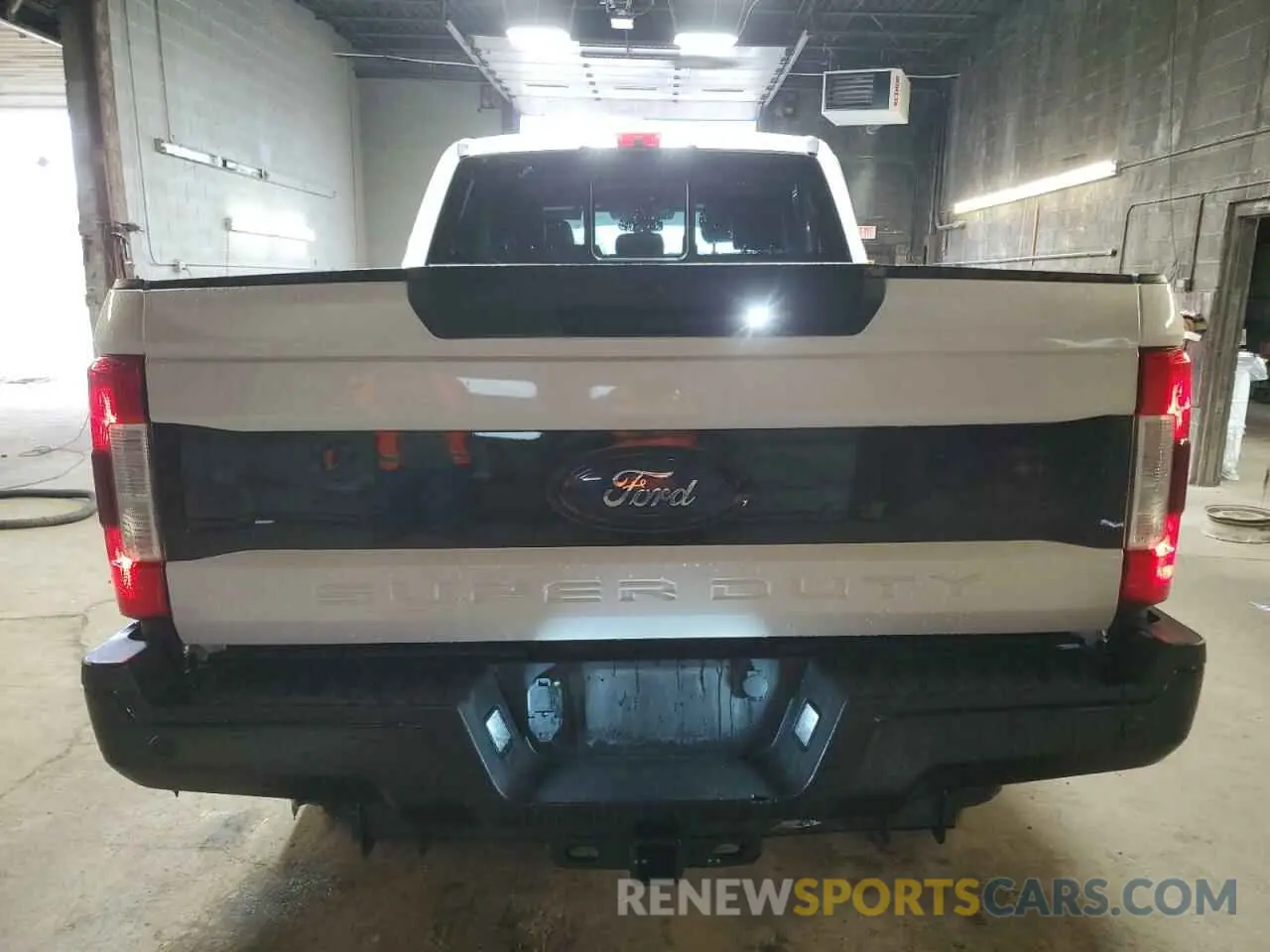 6 fotografías del automóvil dañado 1FT8W3BT4KEC28891 FORD F350 2019