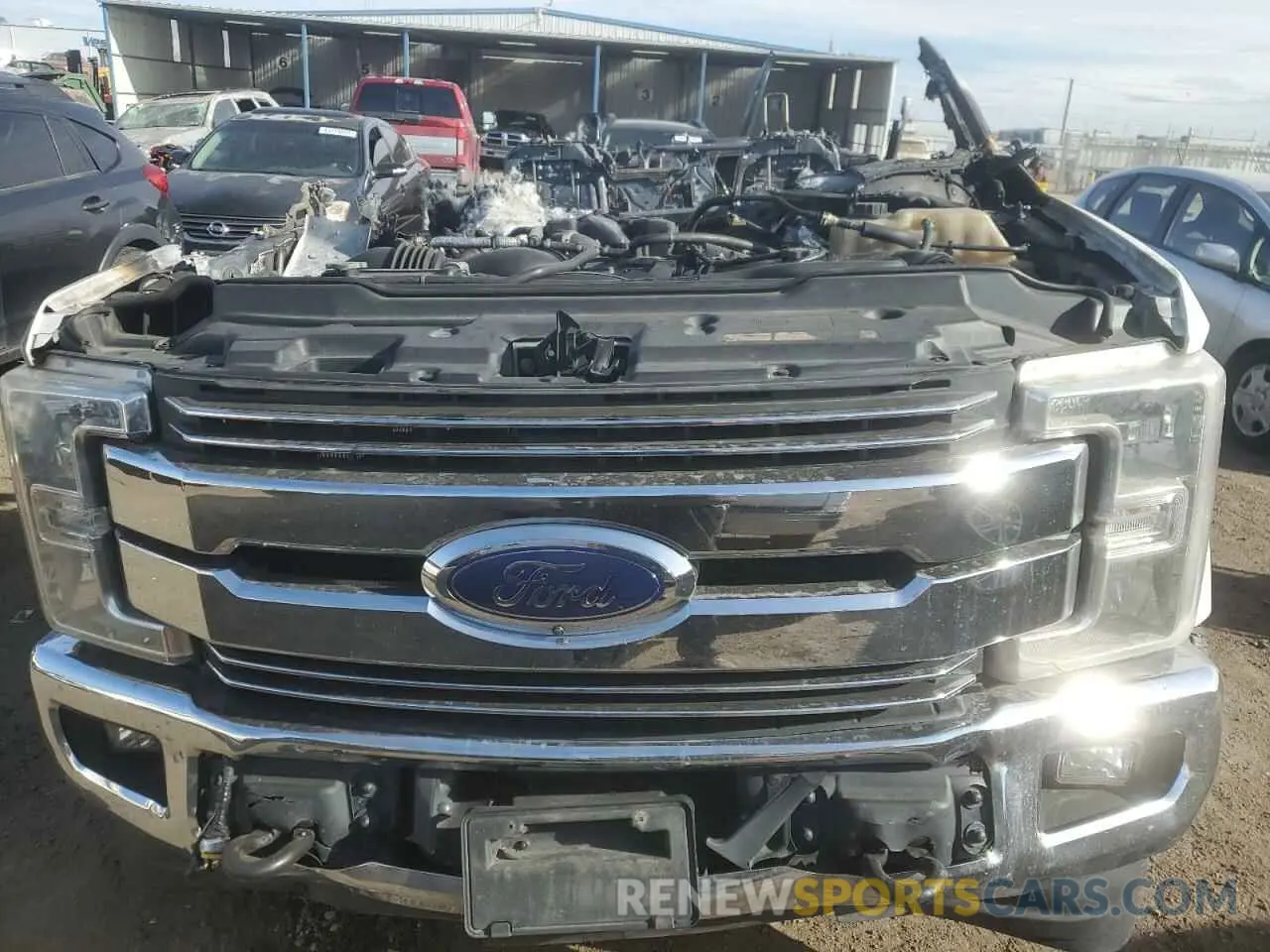 5 fotografías del automóvil dañado 1FT8W3BT5KEC26373 FORD F350 2019