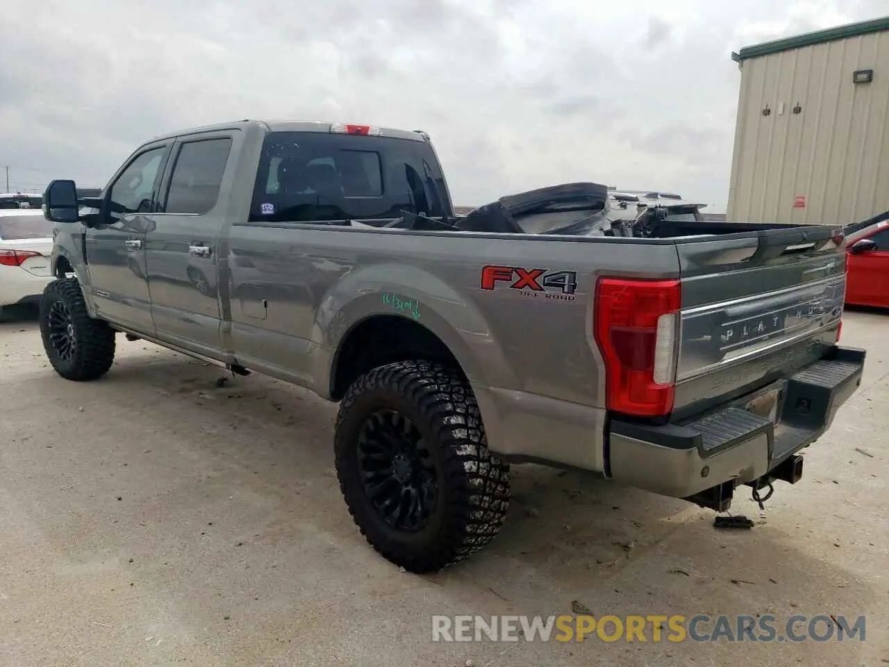 2 fotografías del automóvil dañado 1FT8W3BT5KED09687 FORD F350 2019