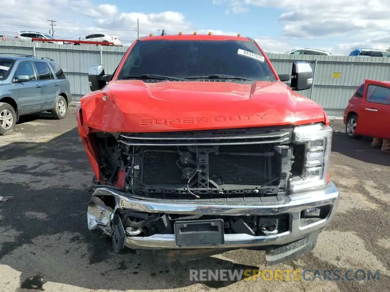 5 fotografías del automóvil dañado 1FT8W3BT6KEF10112 FORD F350 2019