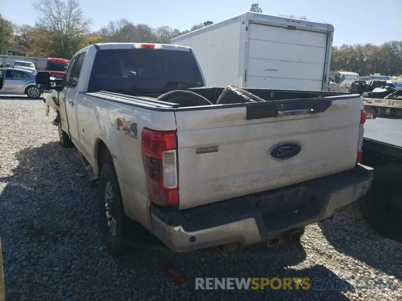 2 fotografías del automóvil dañado 1FT8W3BT9KEE08951 FORD F350 2019