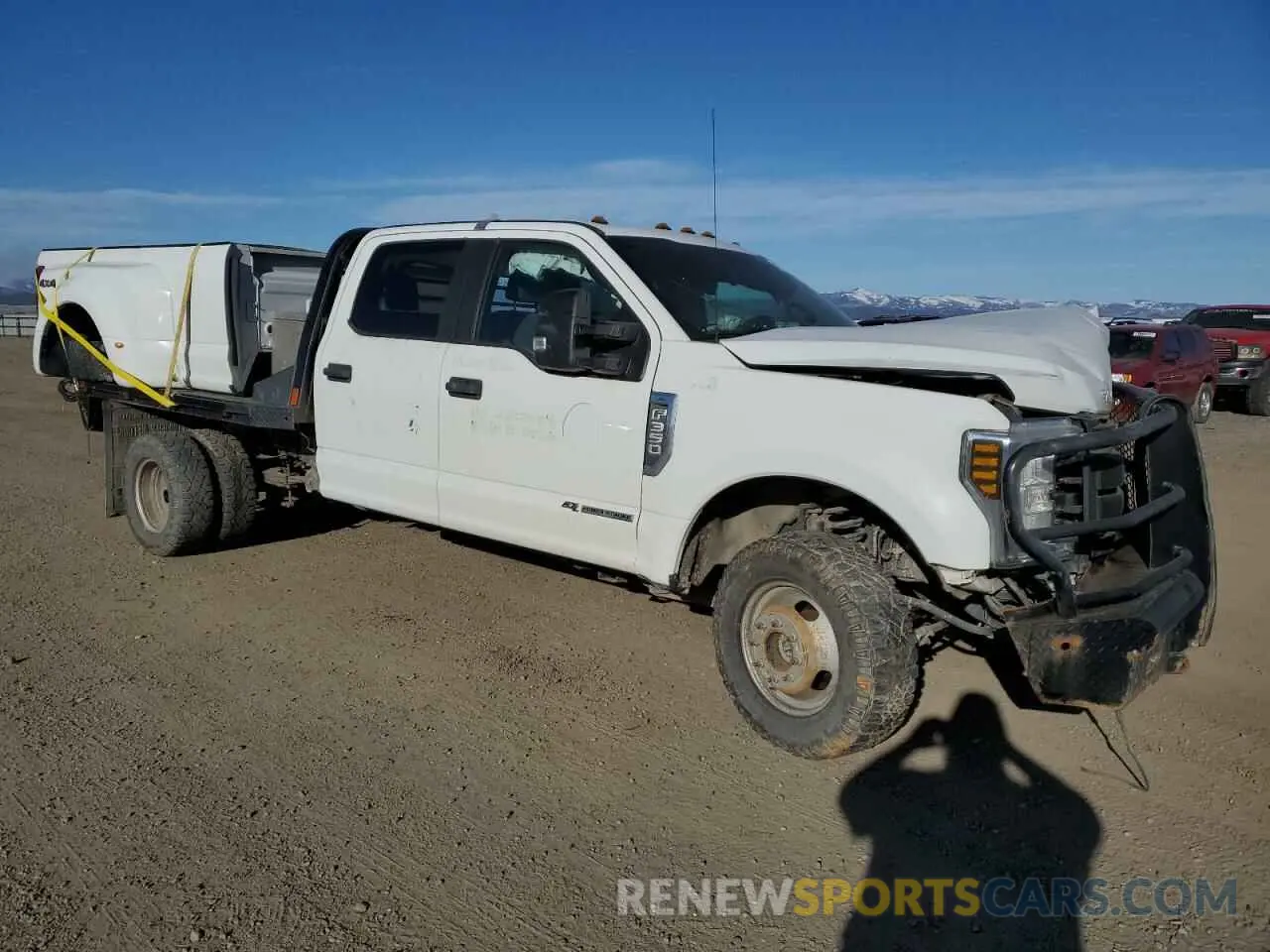 4 fotografías del automóvil dañado 1FT8W3DTXKEF97039 FORD F350 2019